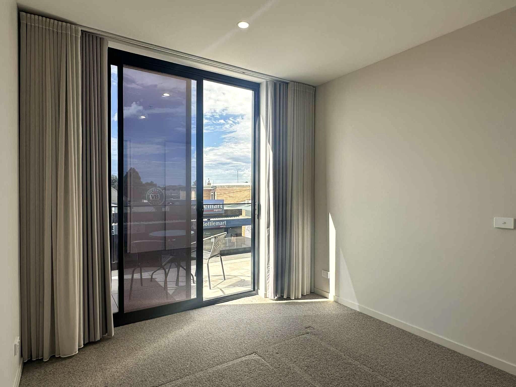 Light-Filled Apartment with Modern Appeal