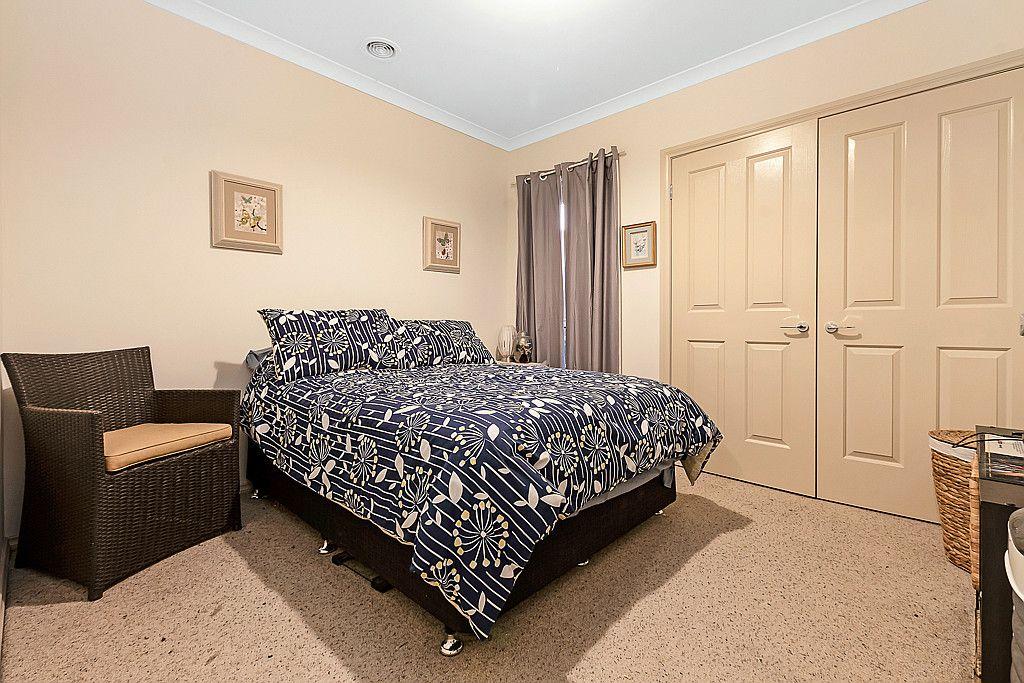 Open Plan Living with Private Courtyard