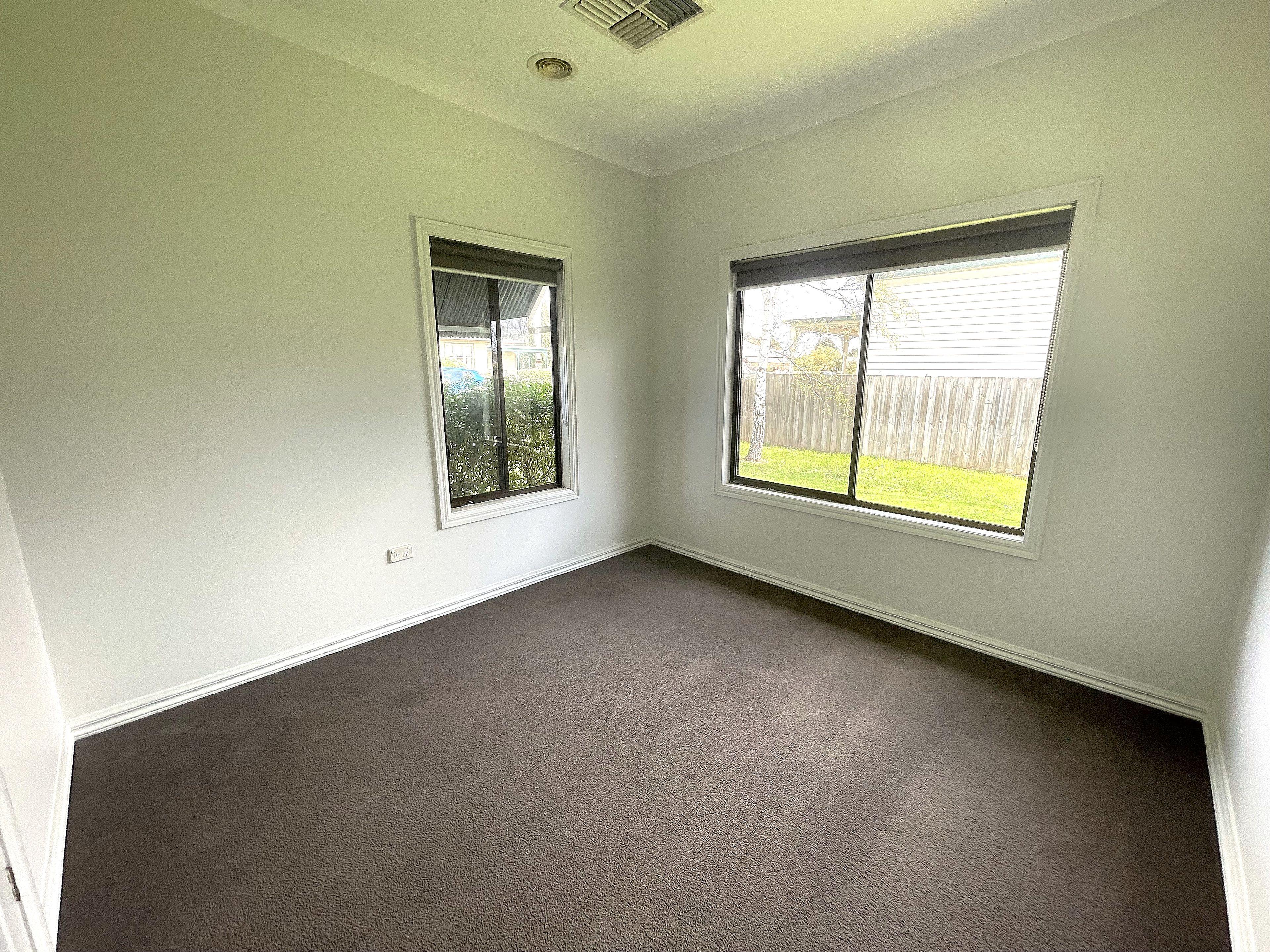 Country Charm in Koroit
