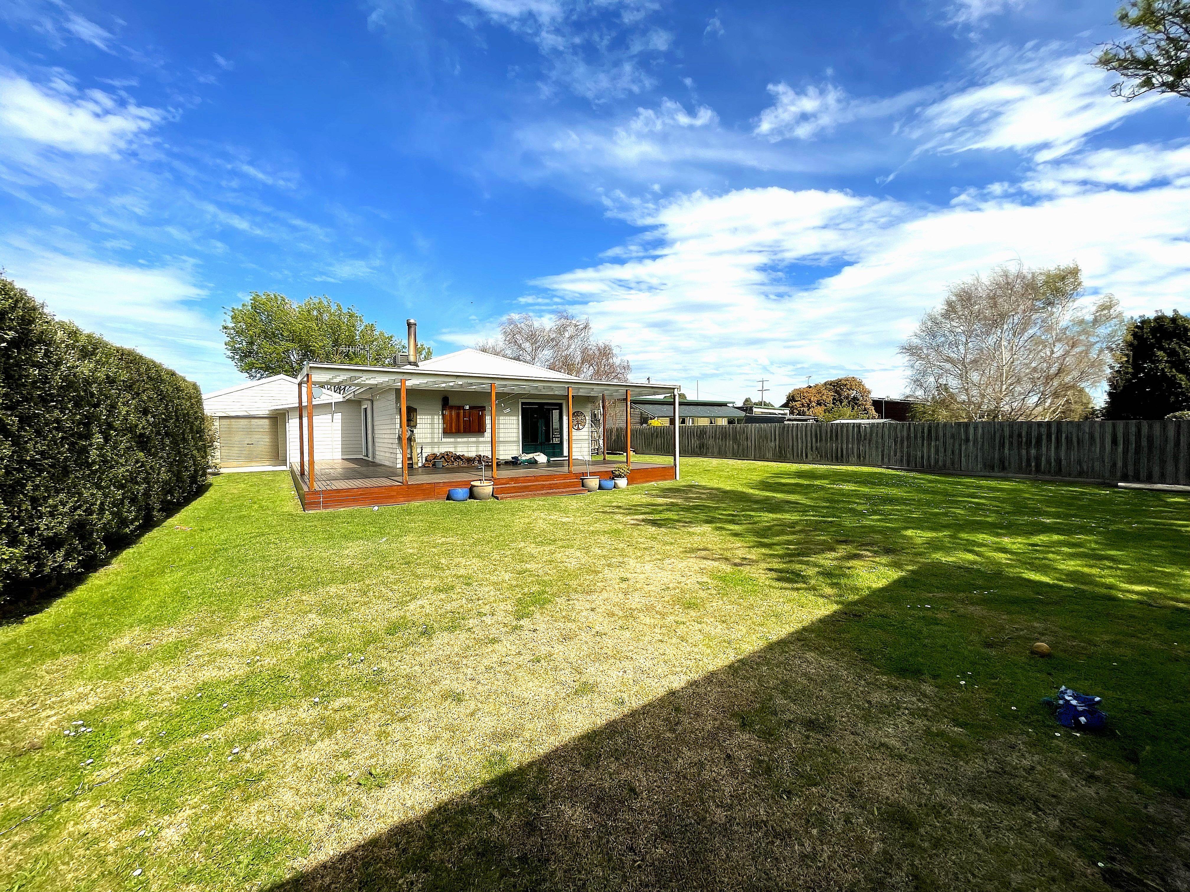 Country Charm in Koroit