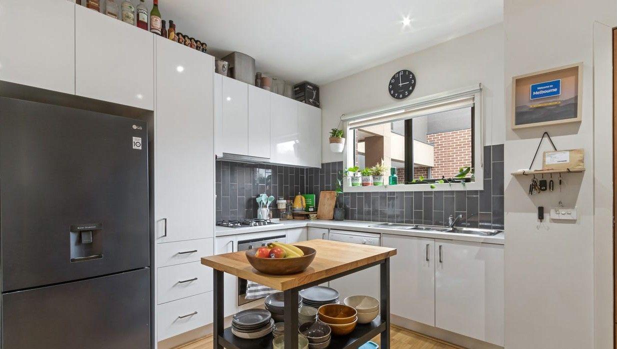 Character, Space & Opportunity in a Prime Spot