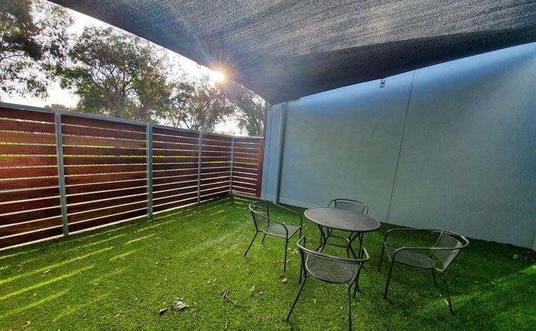 Modern Semi-Furnished Townhouse in the Heart of Tatura