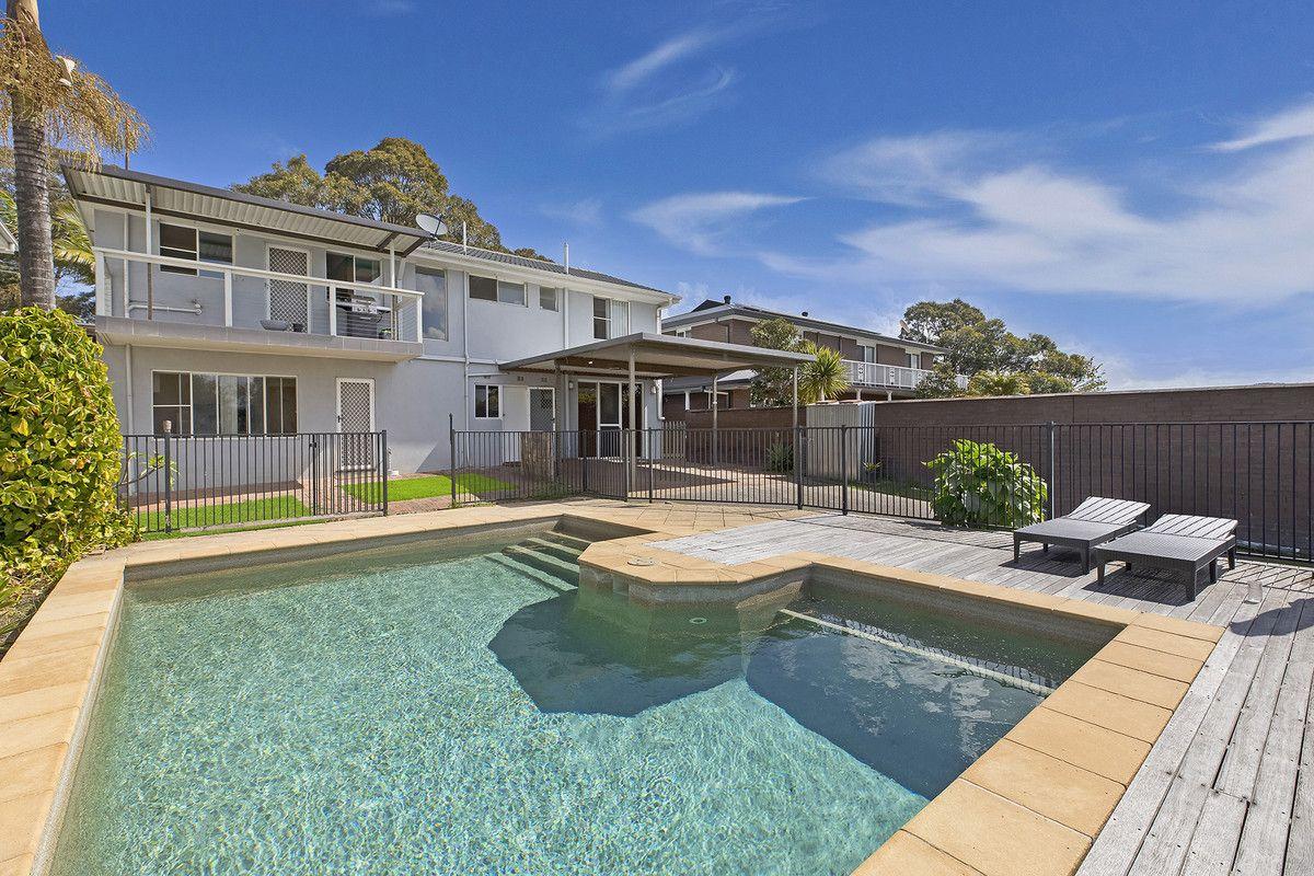 Prop-GPT: House: NSW Bateau Bay, NSW 2261 Home For Rent