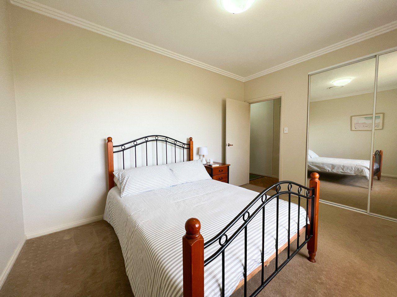 Ray White Parkes