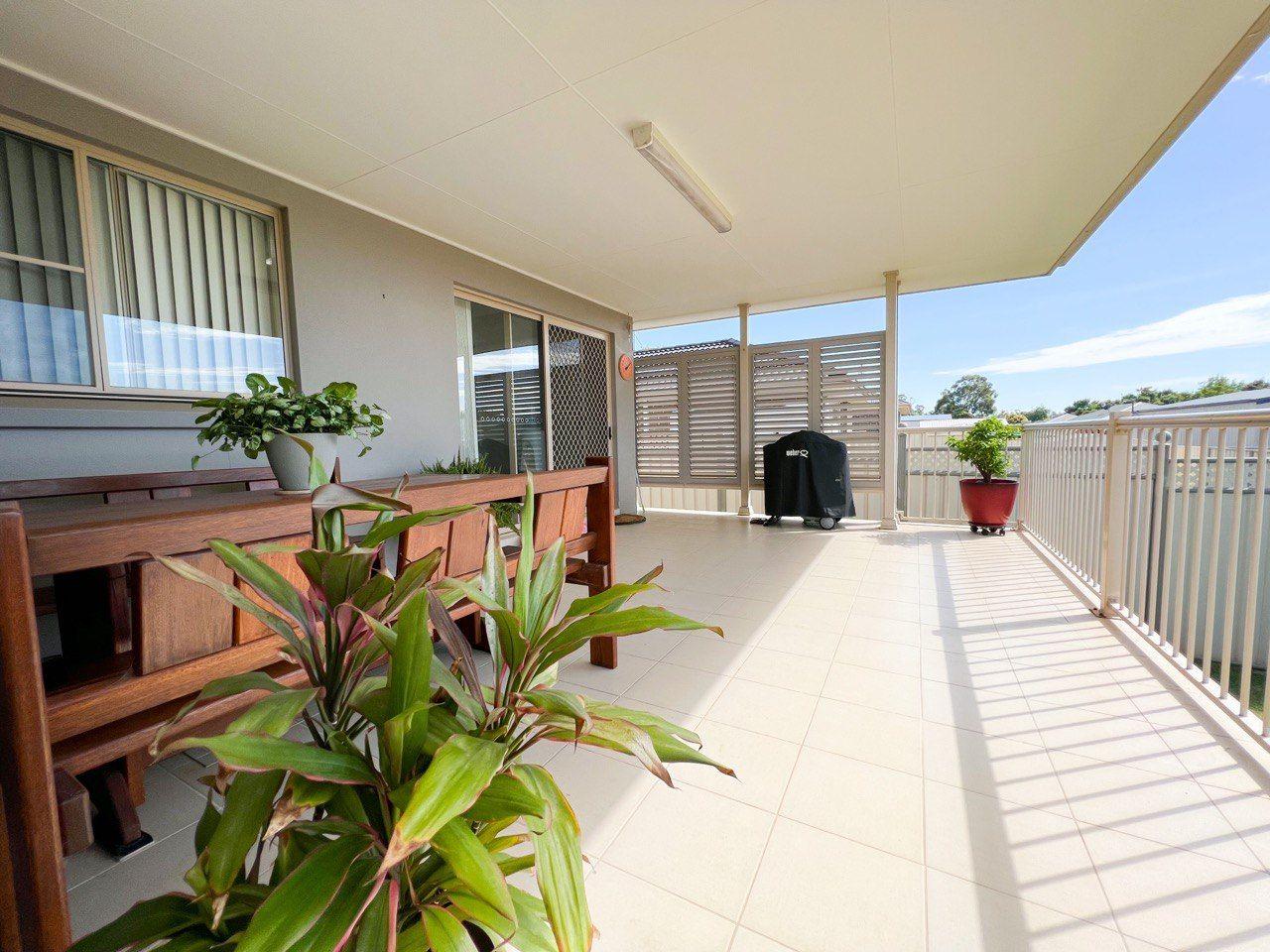 Ray White Parkes