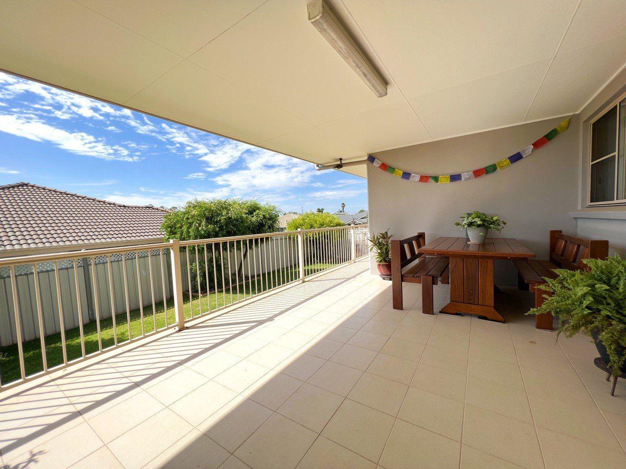 Ray White Parkes
