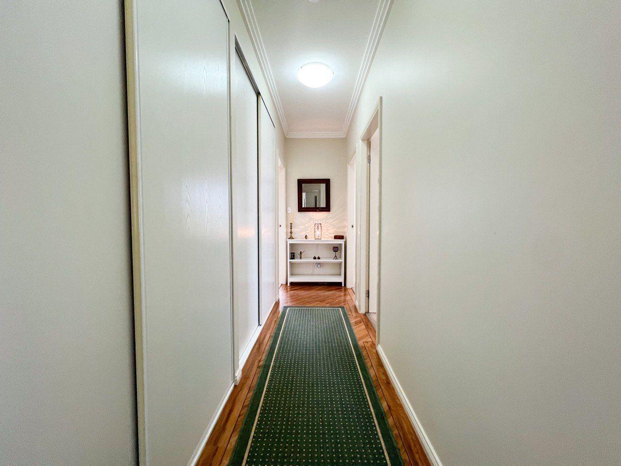 Ray White Parkes
