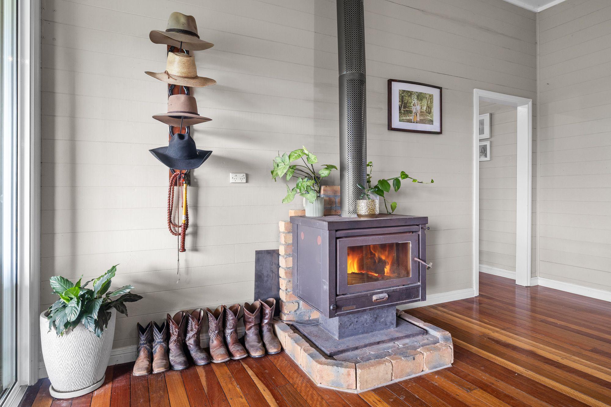 Rural Lifestyle Property with Prime River Frontage