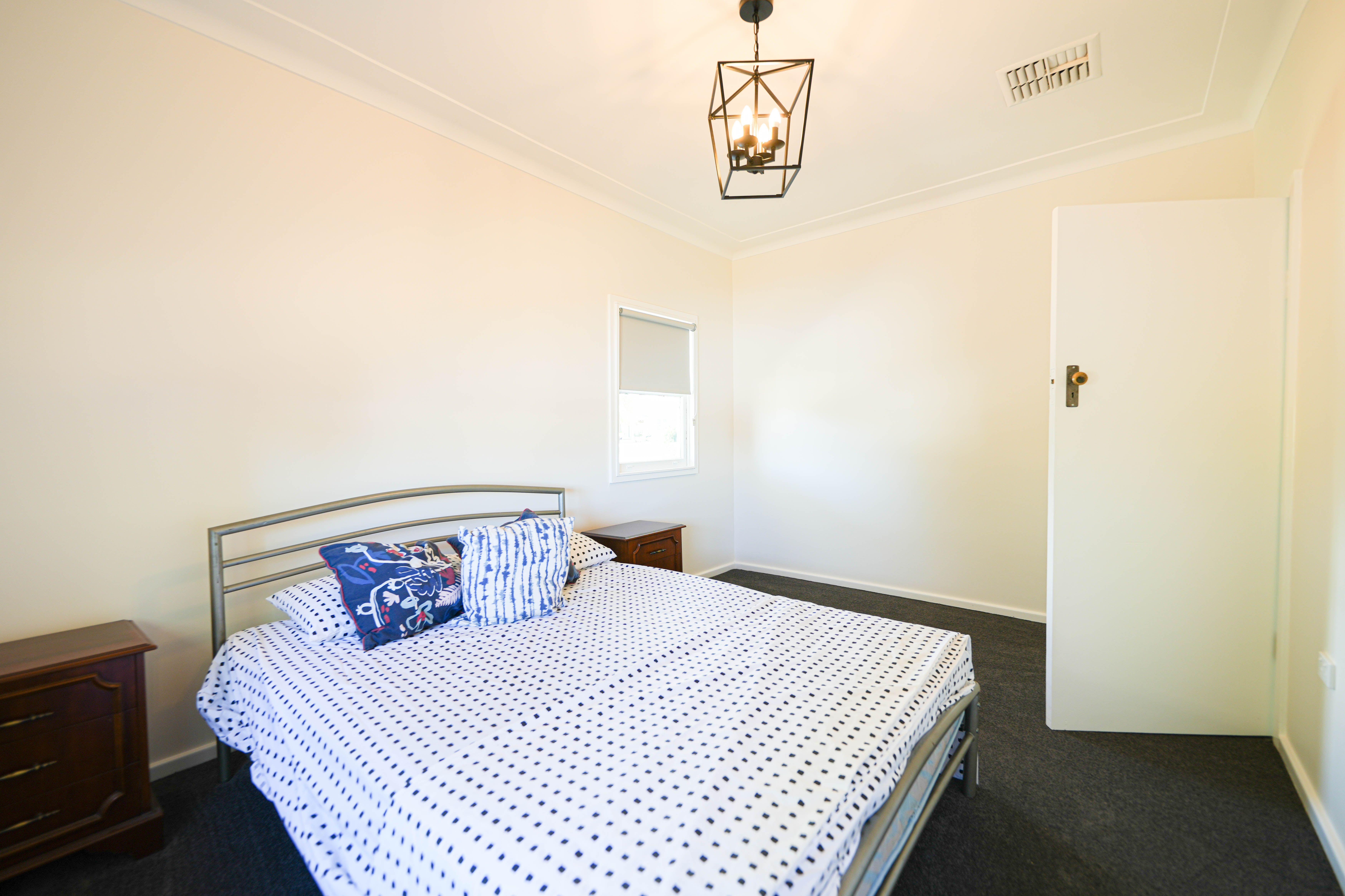 Ray White Forbes - 68511411