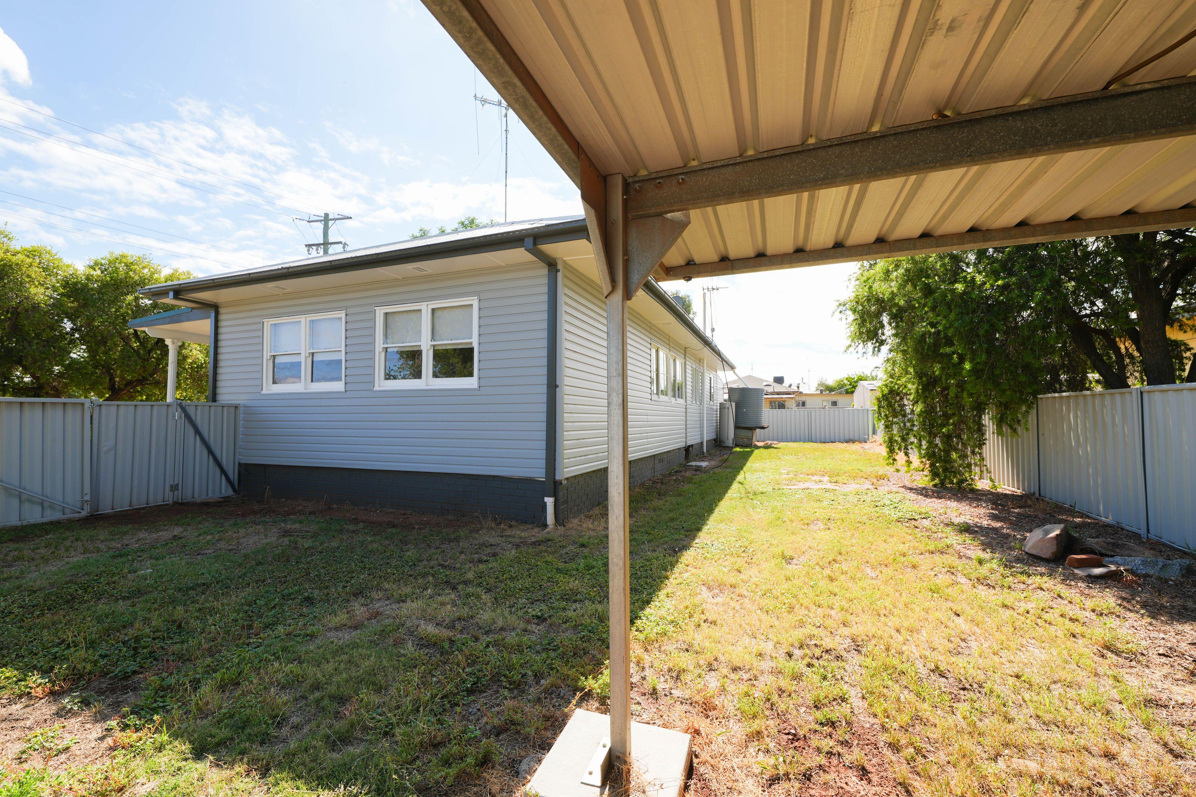 Ray White Forbes - 68511411