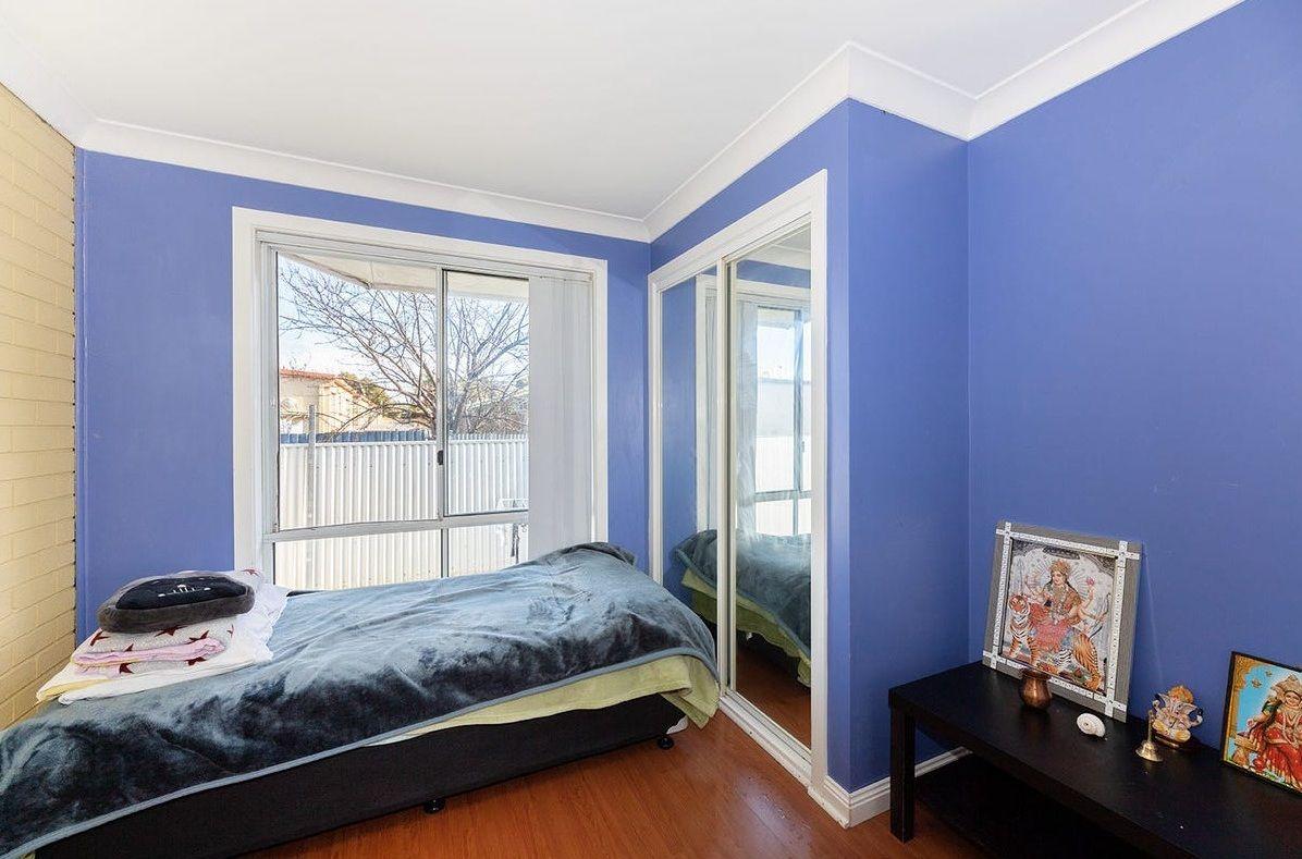 Low-Maintenance Living in a Convenient Location