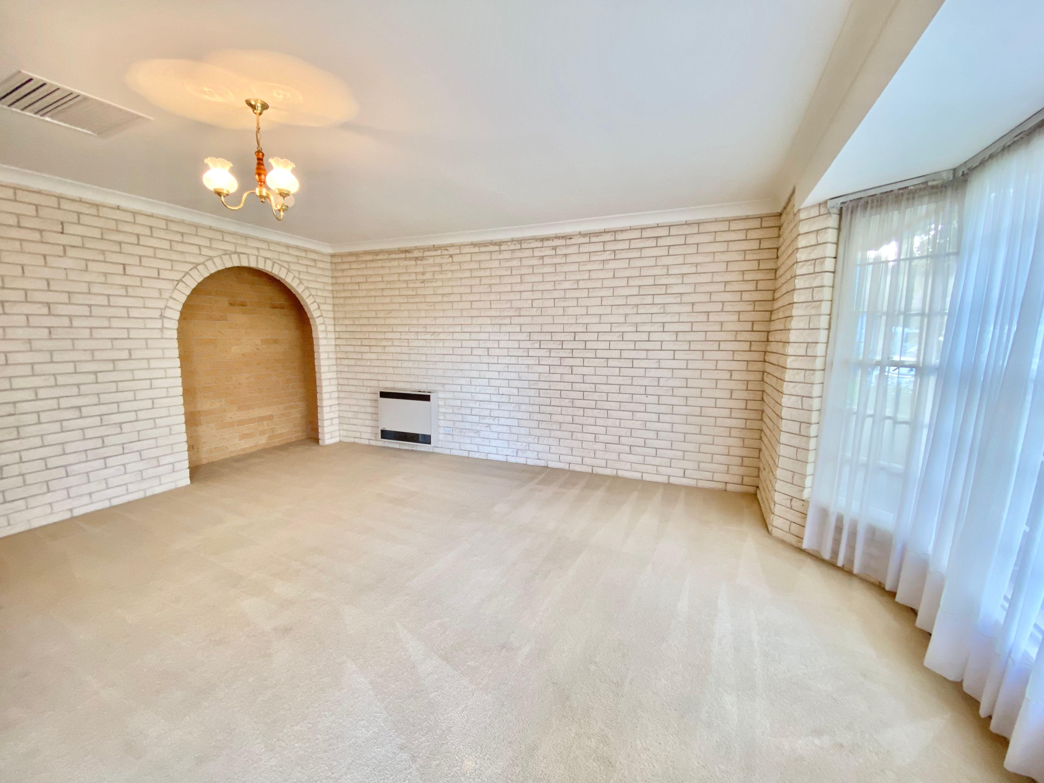 Ray White Forbes - 68511411