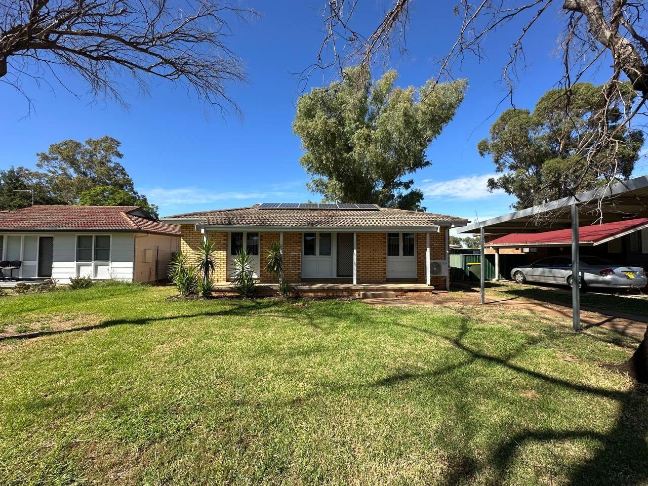 Prop-GPT: House: NSW Forbes, NSW 2871 Home For Rent