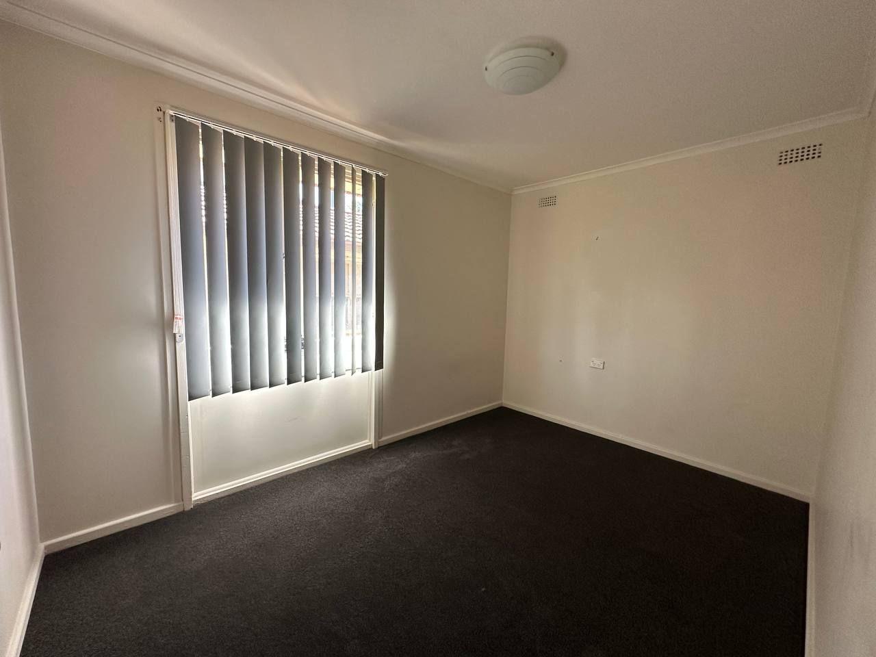 Ray White Real Estate Forbes 02 68511411