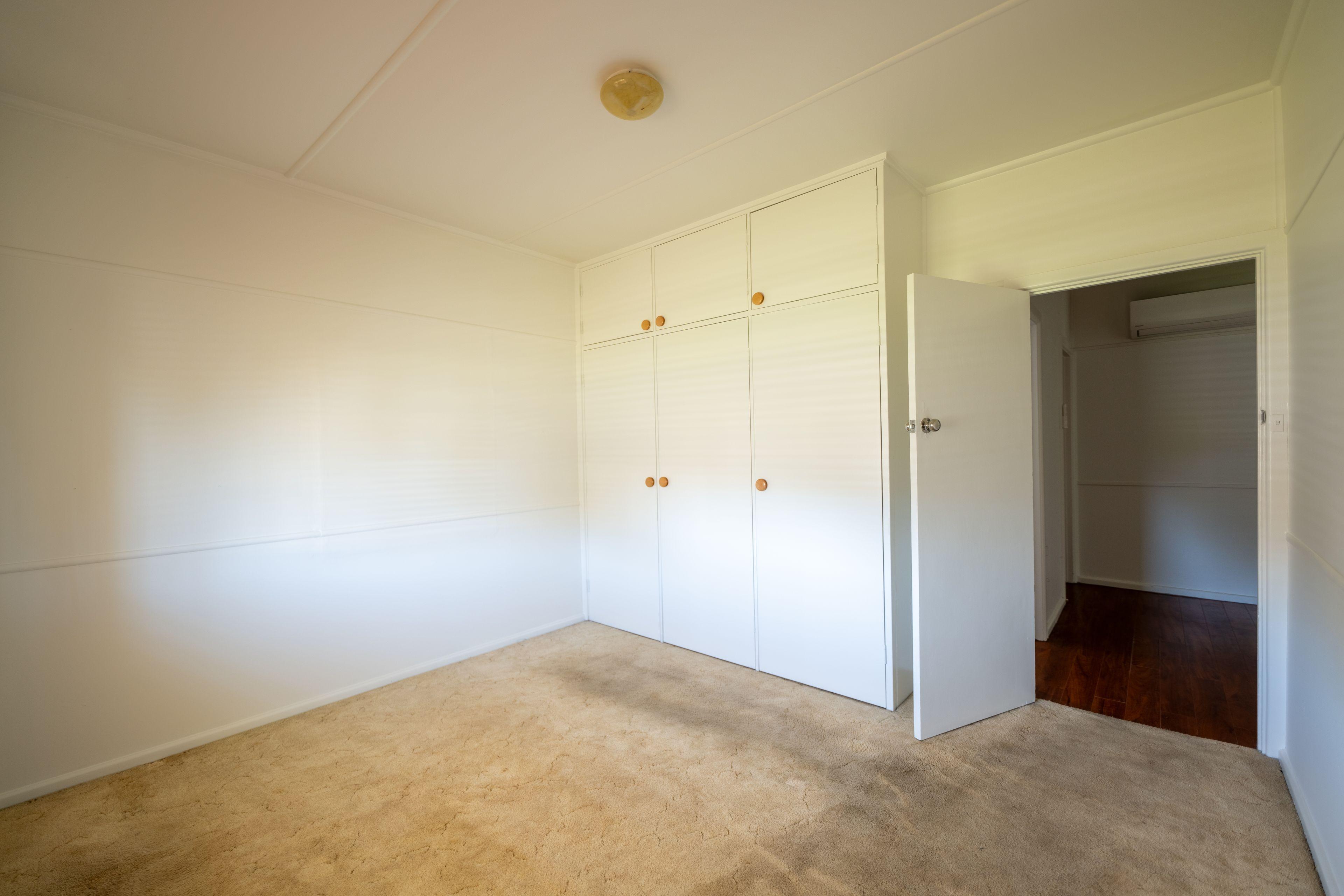 Ray White Forbes - 68511411