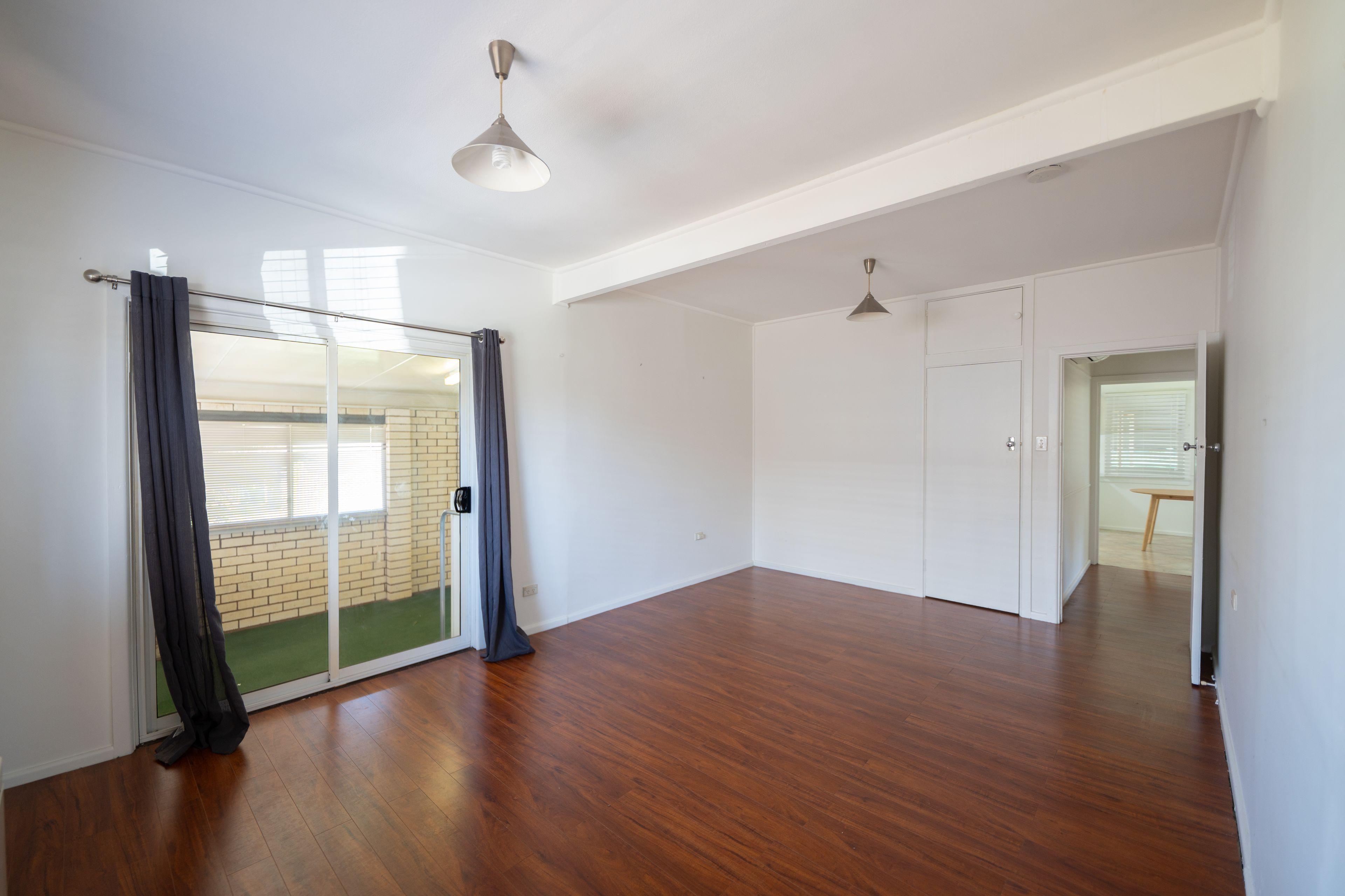 Ray White Forbes - 68511411