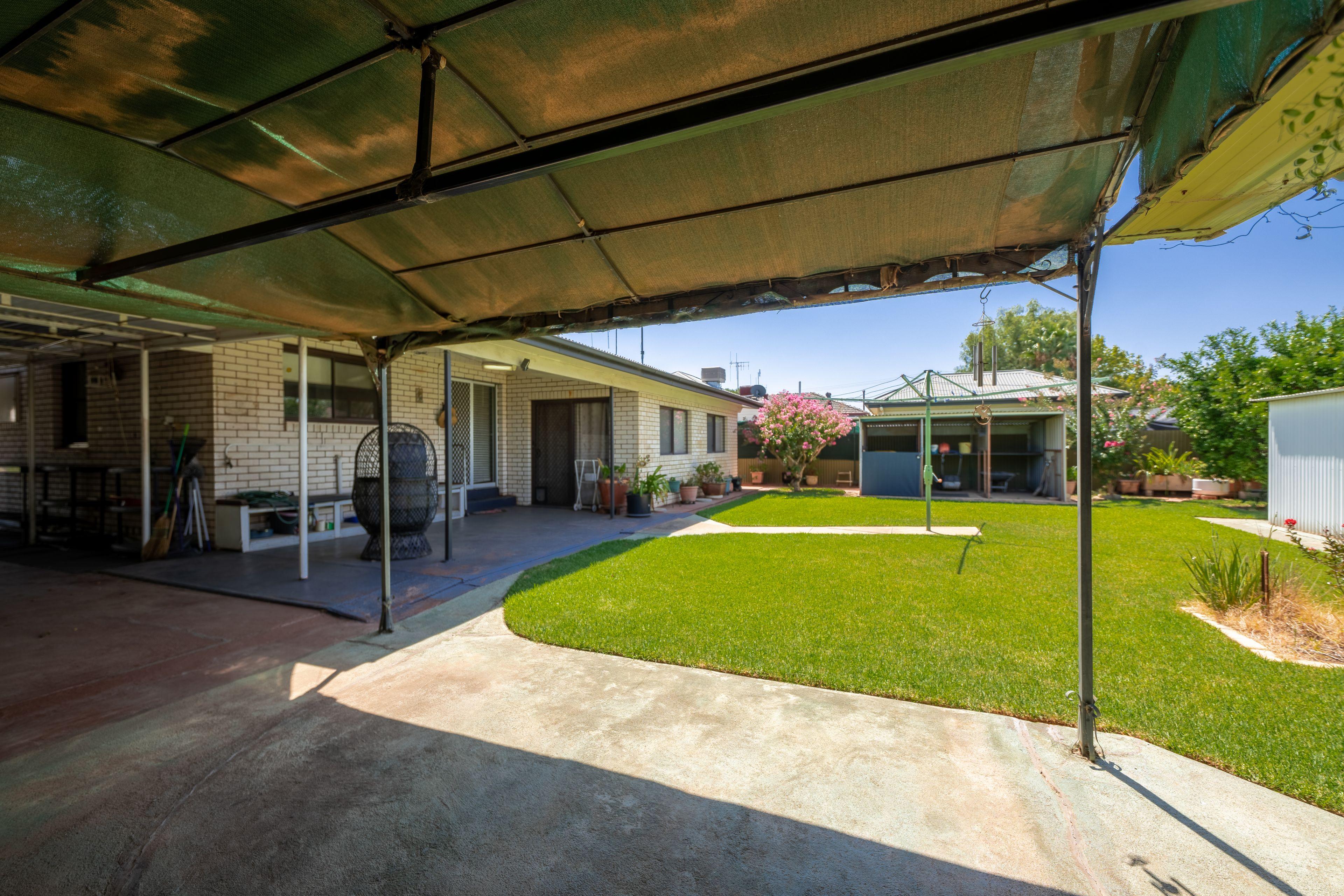 Ray White Forbes - 68511411