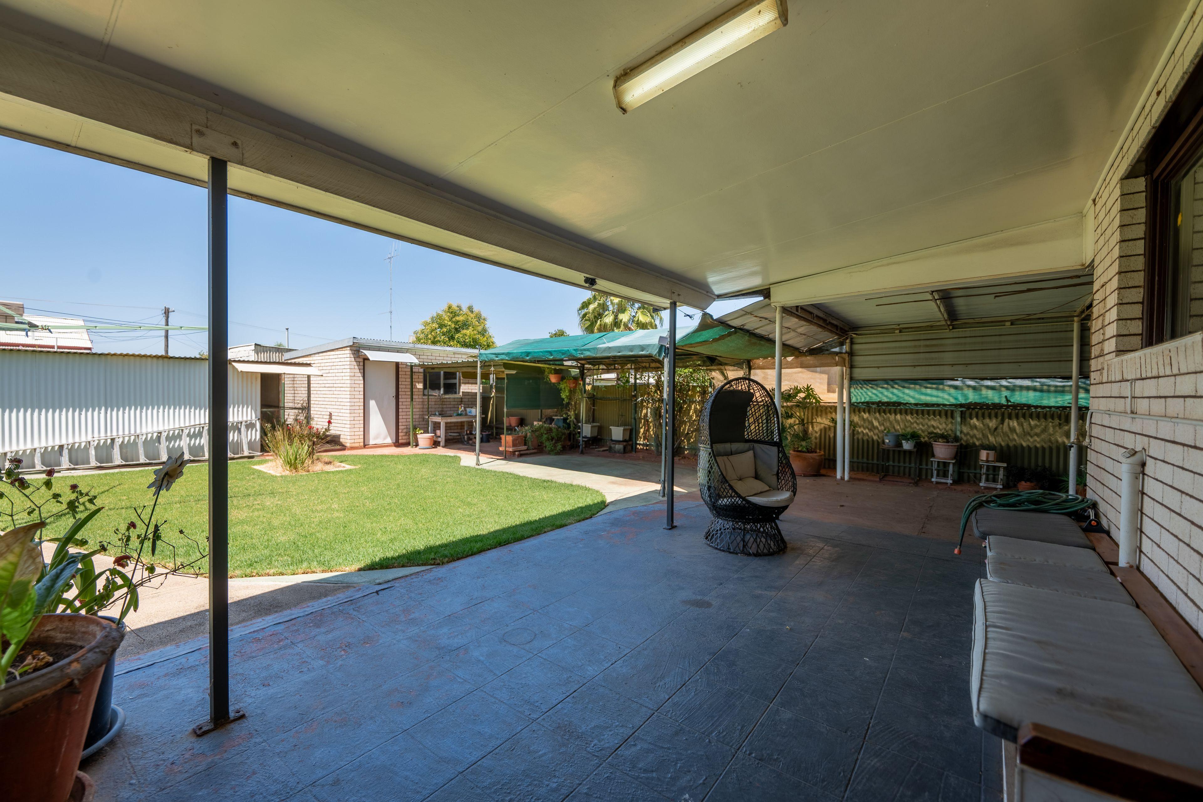 Ray White Forbes - 68511411