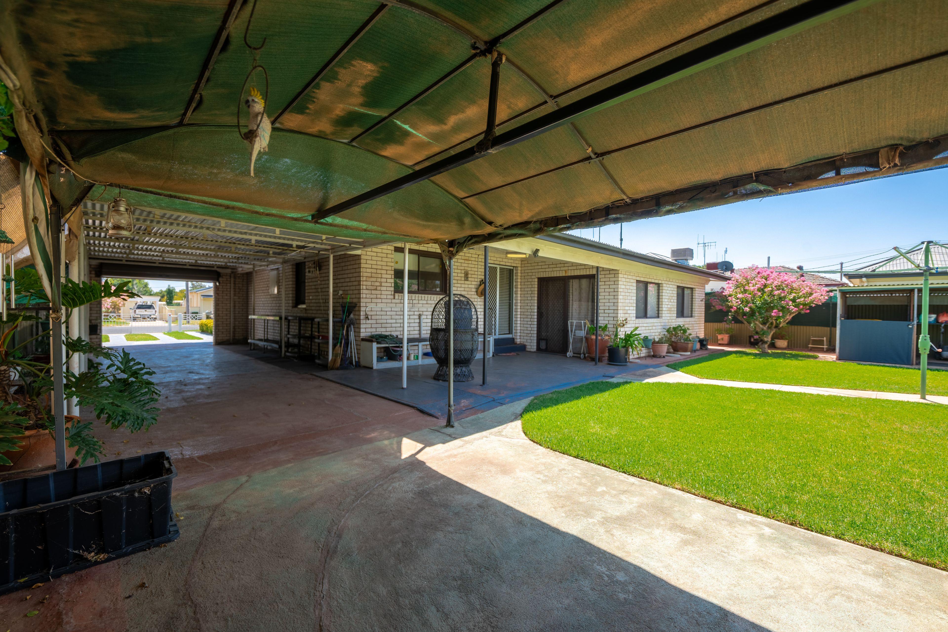 Ray White Forbes - 68511411