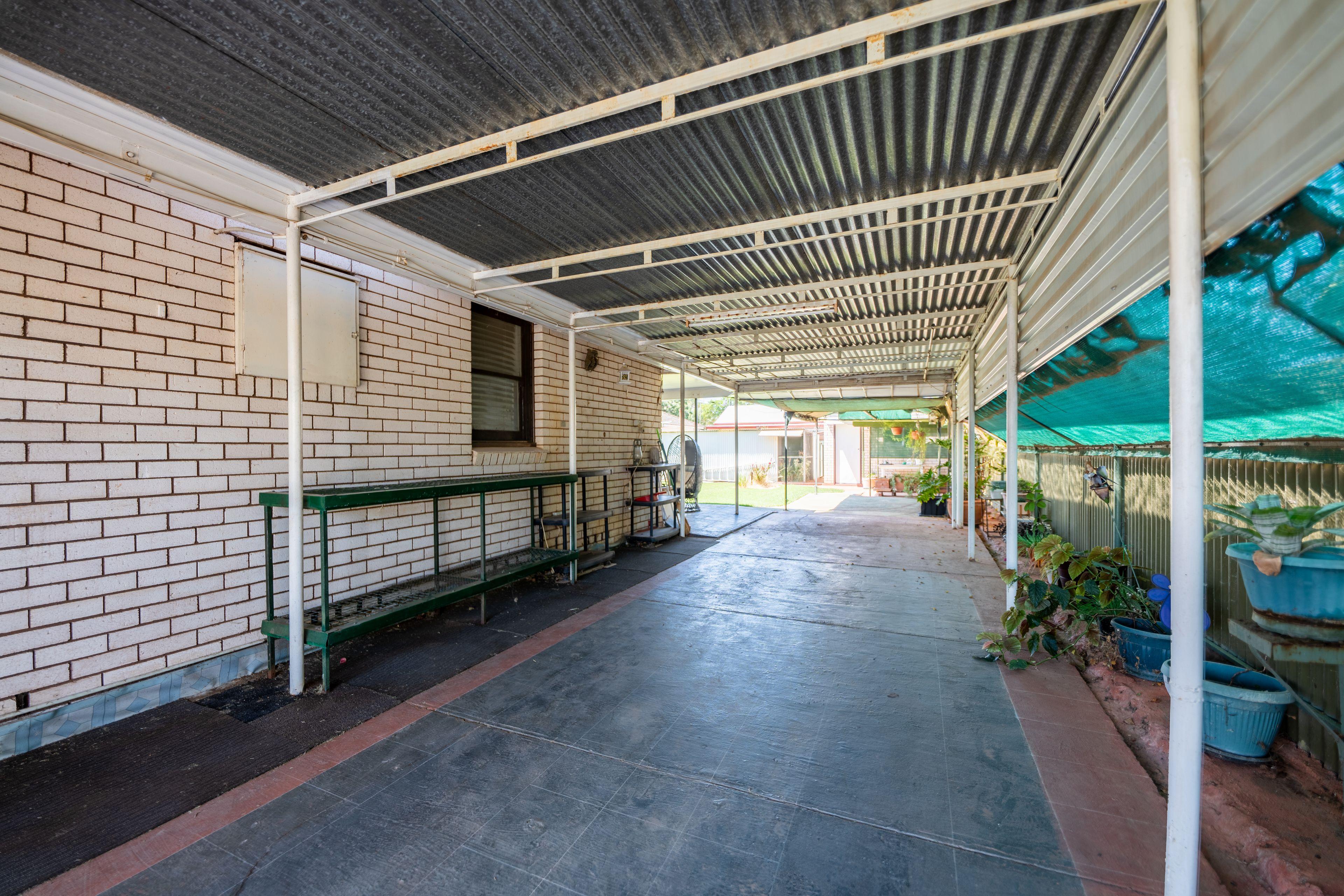 Ray White Forbes - 68511411