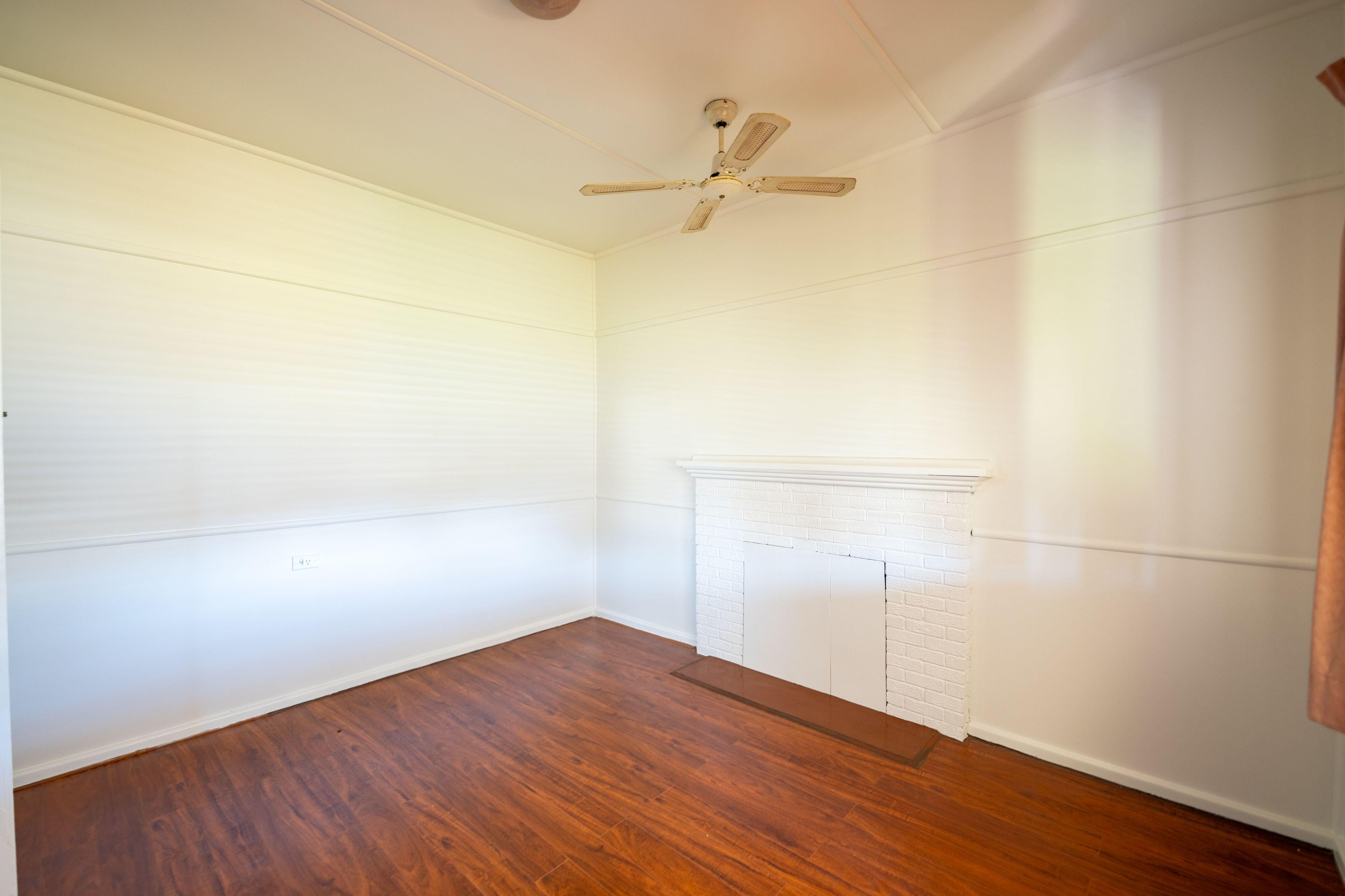 Ray White Forbes - 68511411