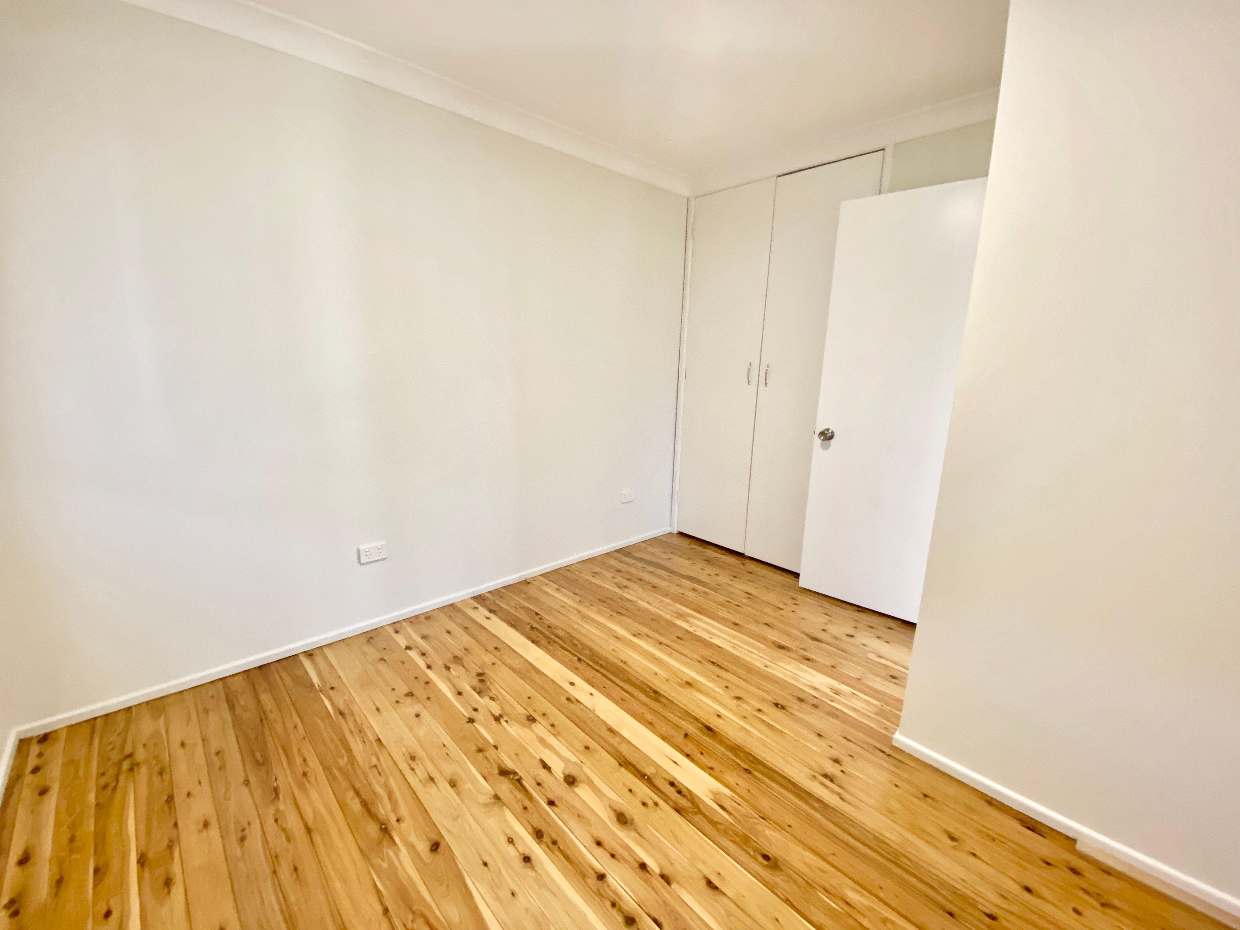 Ray White Real Estate Forbes - 68511411