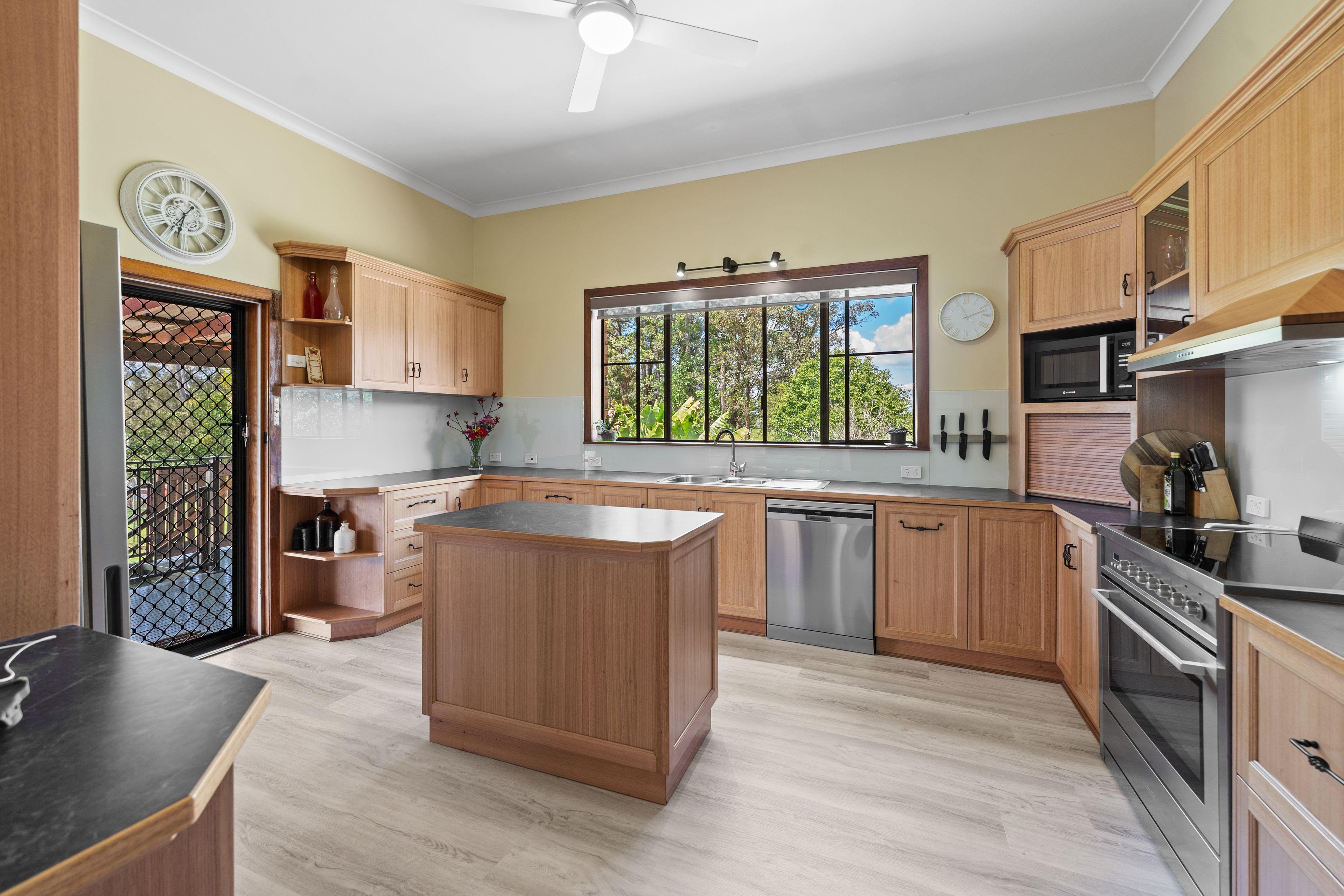 ONCE IN A GENERATION PROPERTY - OFFER STRONG