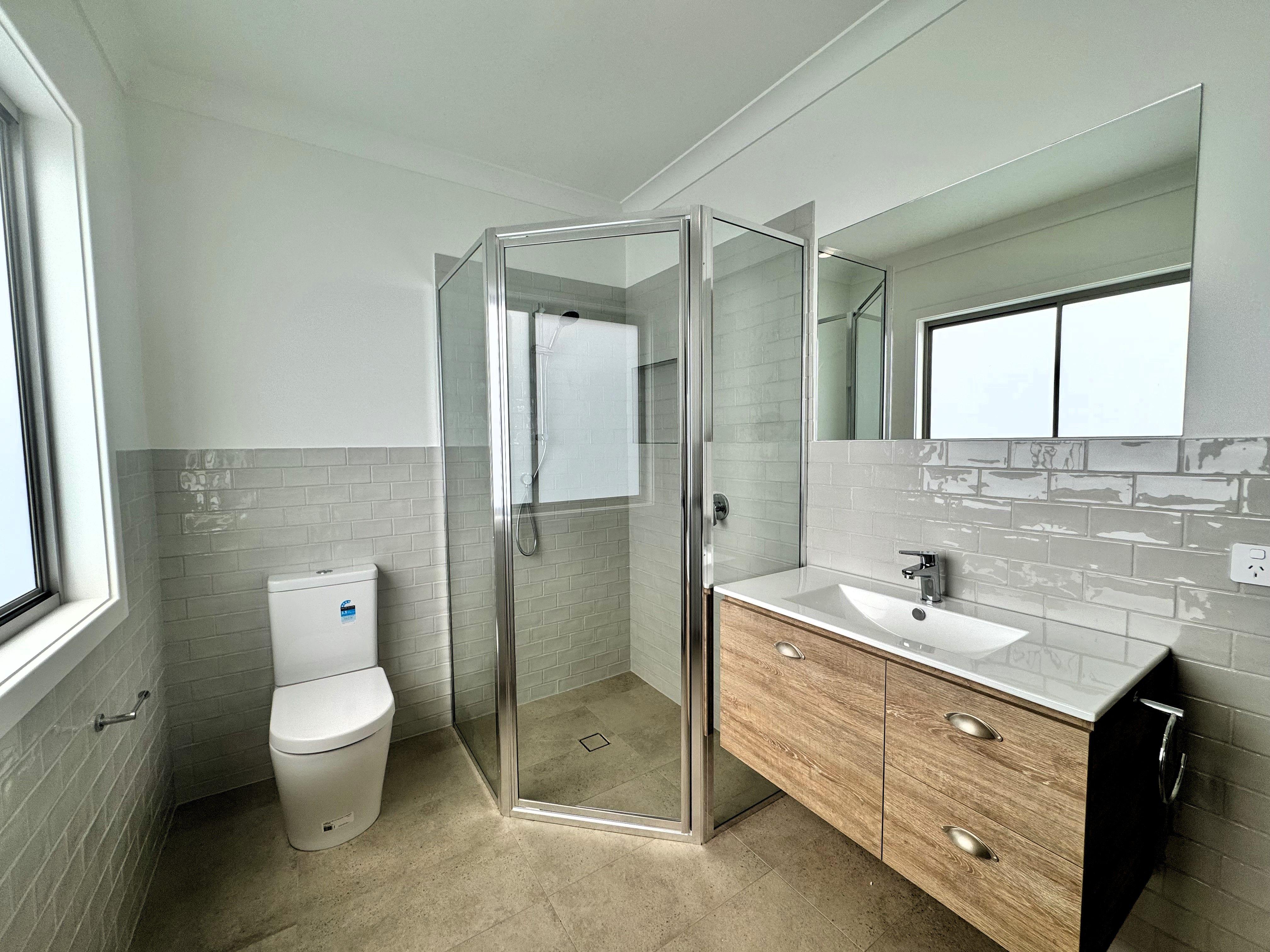 2 bedroom home close to Hospital