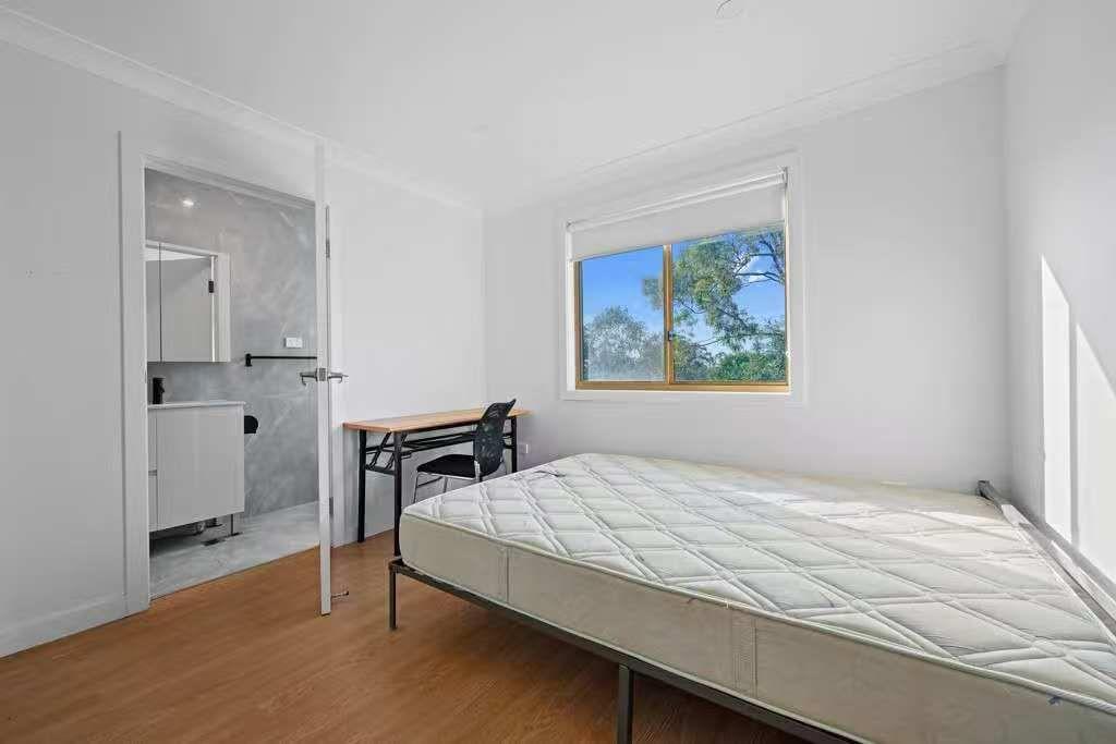 Share House Available - 13 Liverpool Road, Croydon