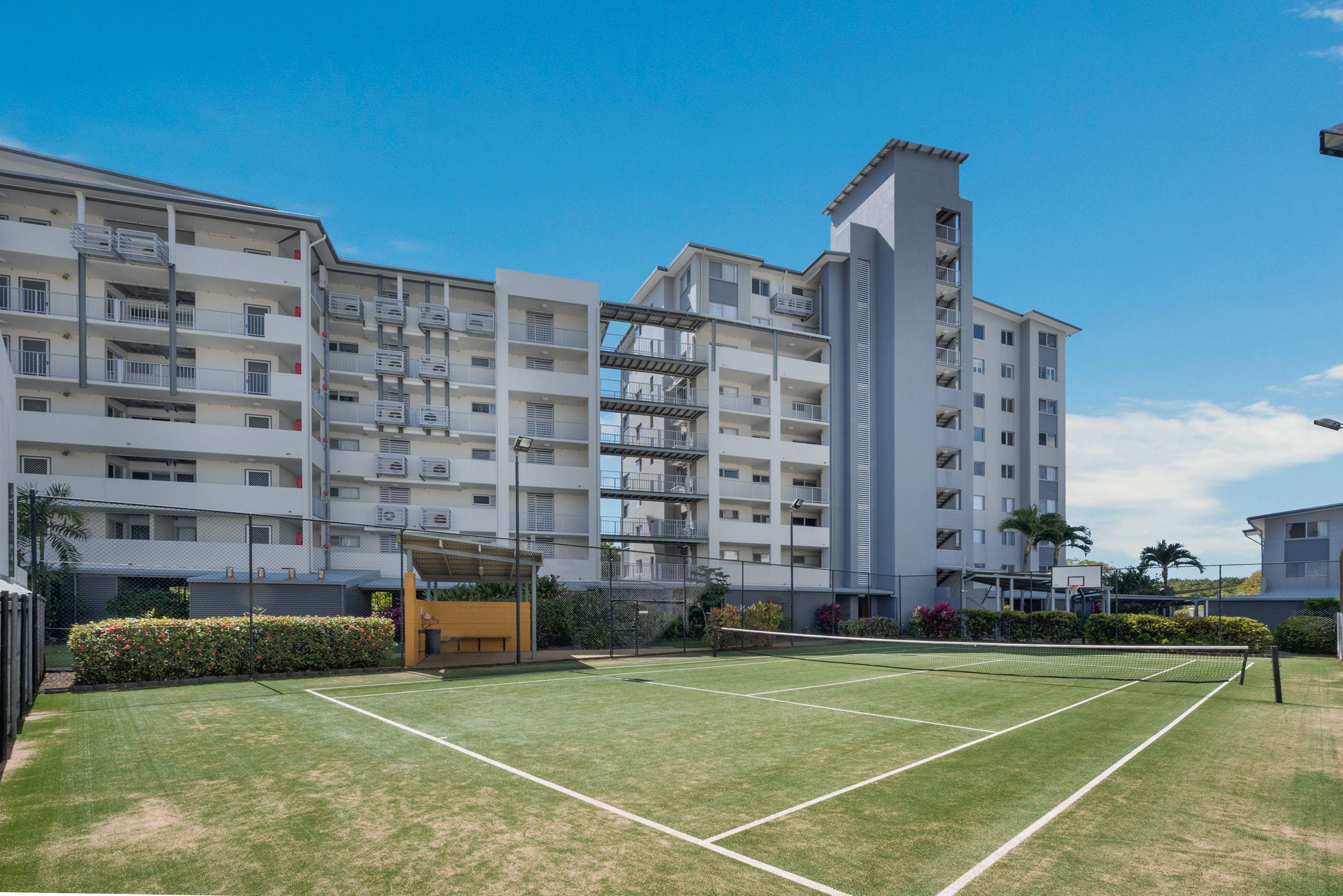 Furnished Unit Located In Secure complex +Pool +Tennis Court