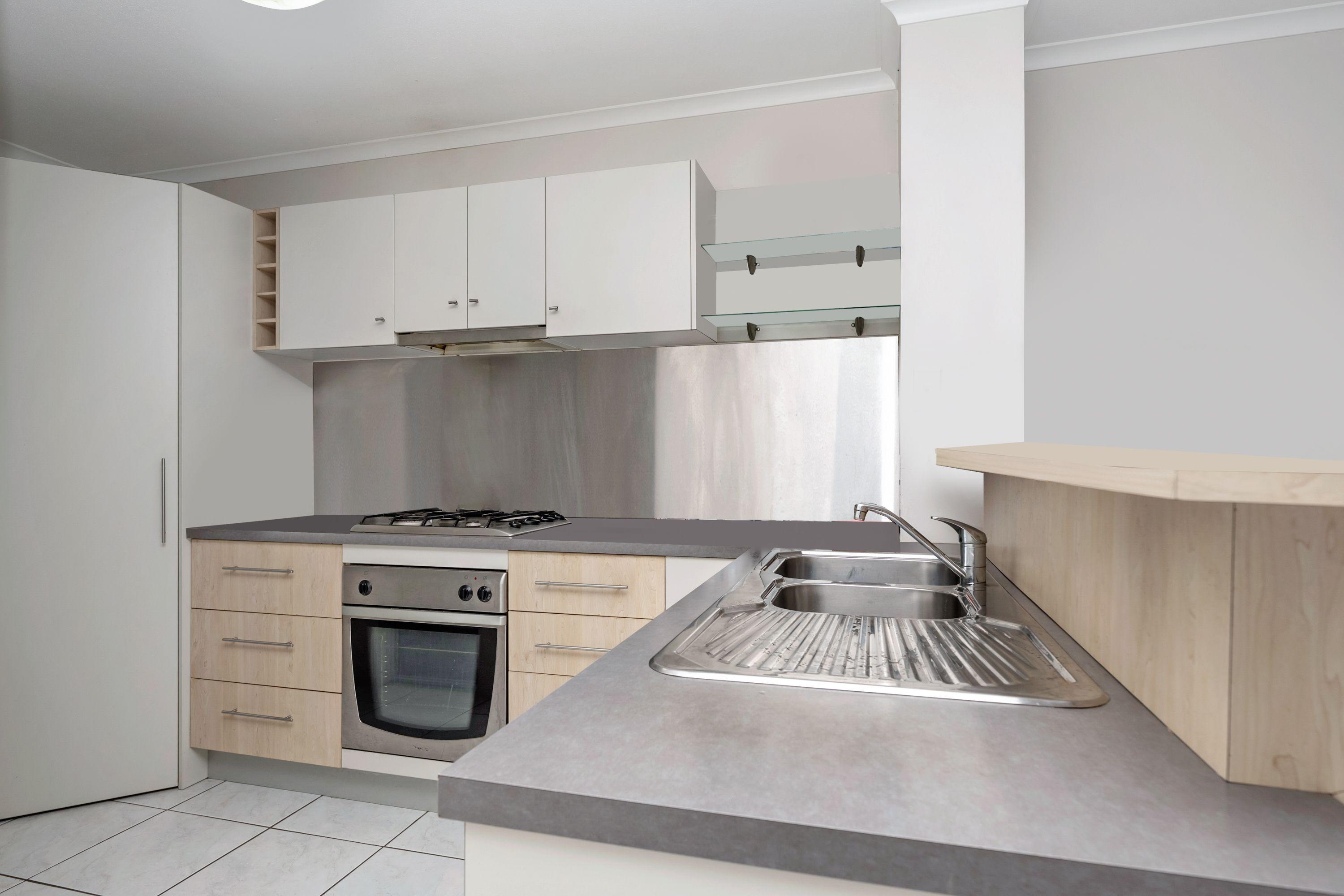 Furnished Unit Located In Secure complex +Pool +Tennis Court