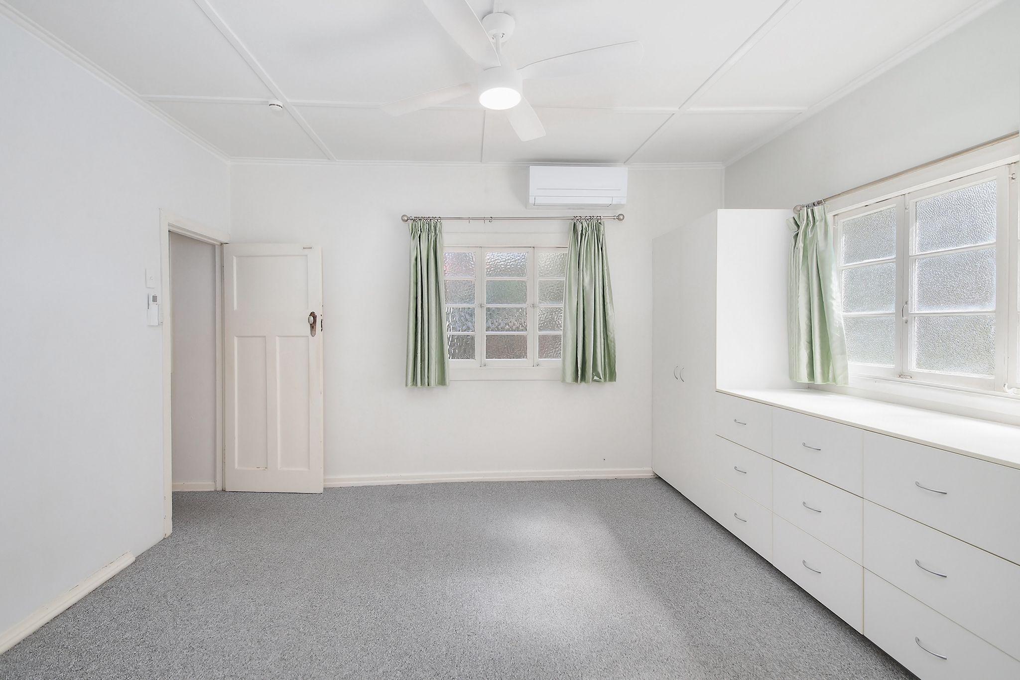 Charming 3-Bedroom Cottage in Upper Mount Gravatt!