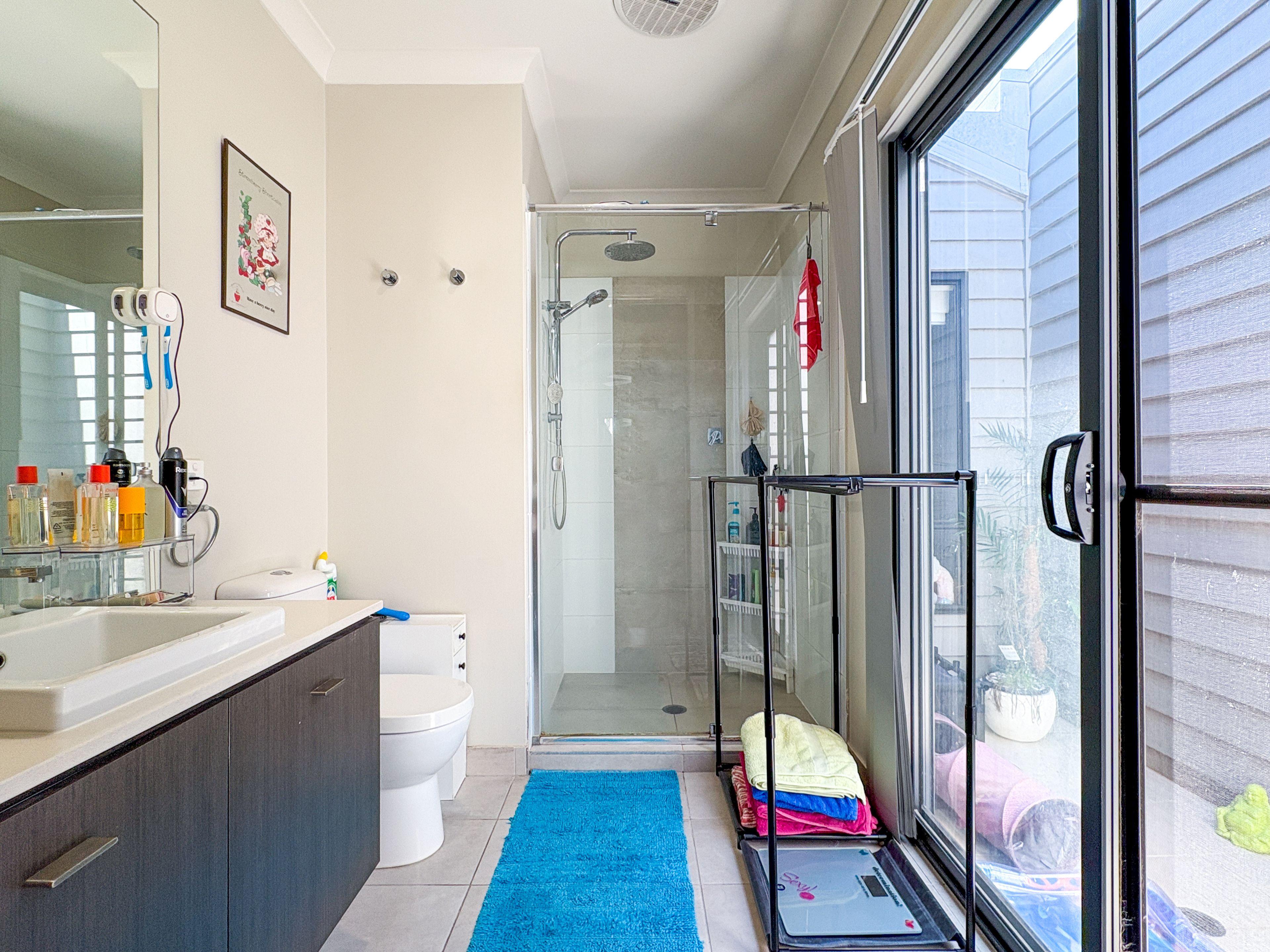 Stylish 3-Bedroom Home in the Heart of Baringa