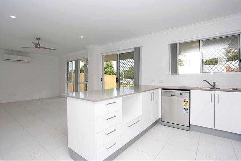 Walking distance to everything!