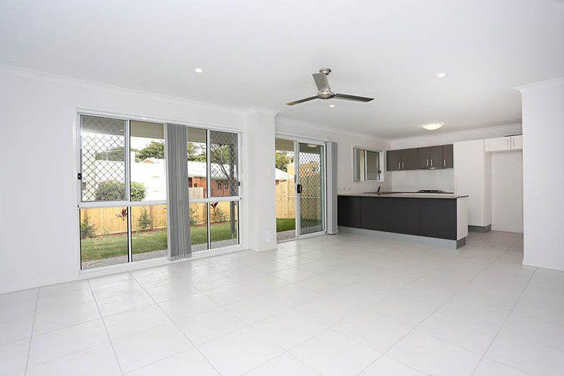 Walking distance to everything!