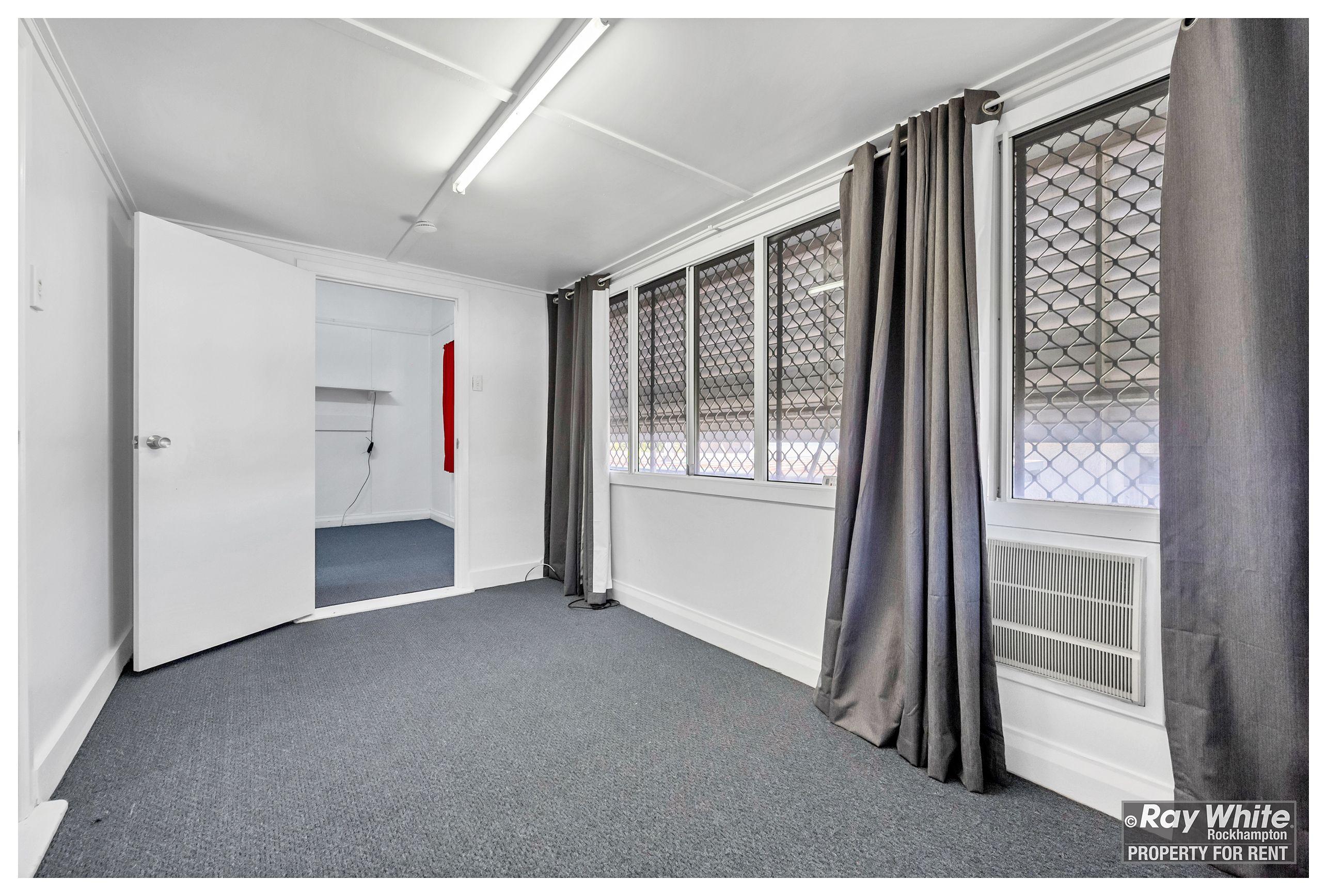 Recently Refreshed Property Ready to move in & Only a Short Walk to Rockhampton City!