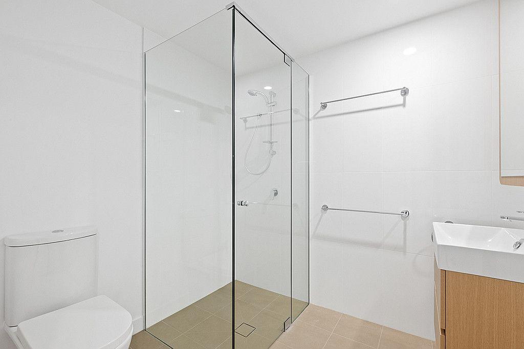 South Brisbane Furnished Studio!