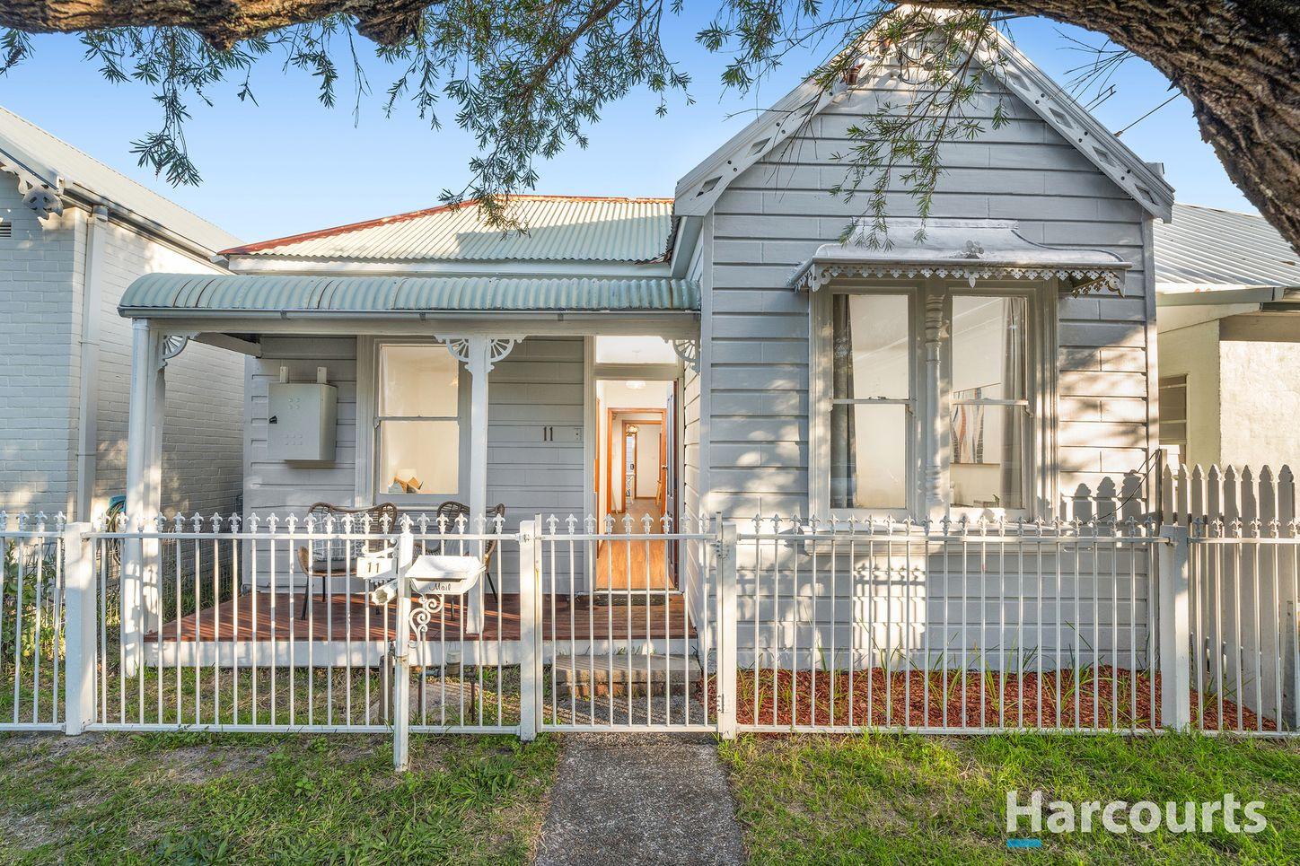 Prop-GPT: House: NSW Hamilton, NSW 2303 New South Wales 2303