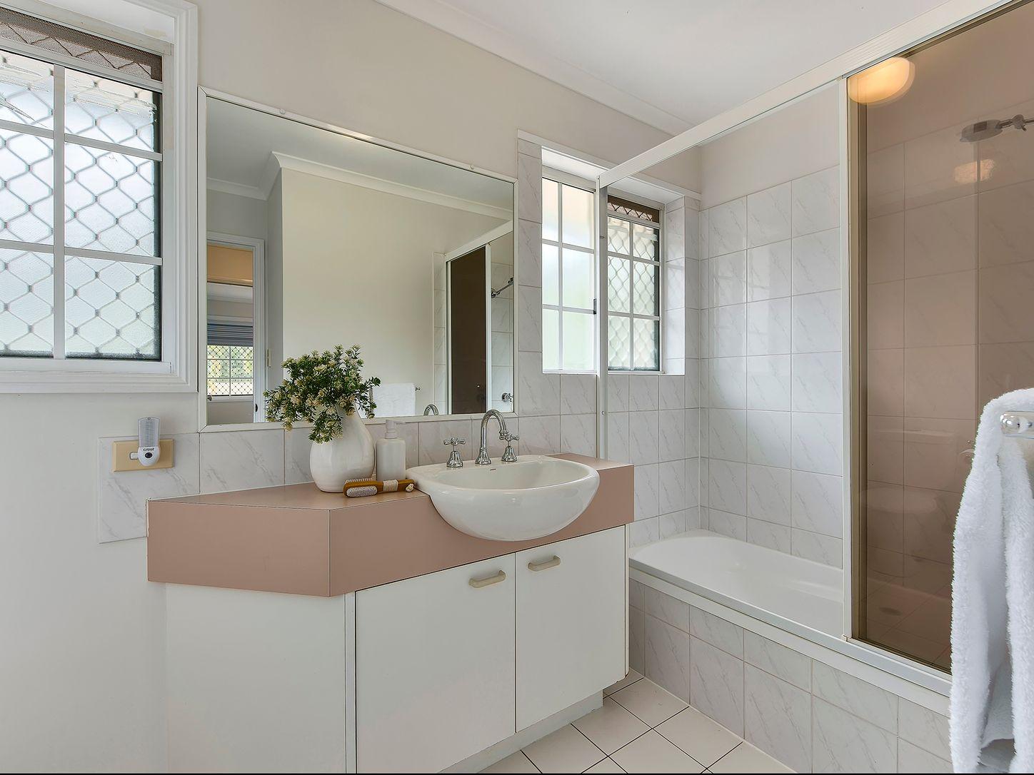 52/14 Paltarra Street, THE GAP, QLD 4061 - Townhouse for Rent - harcourts.net