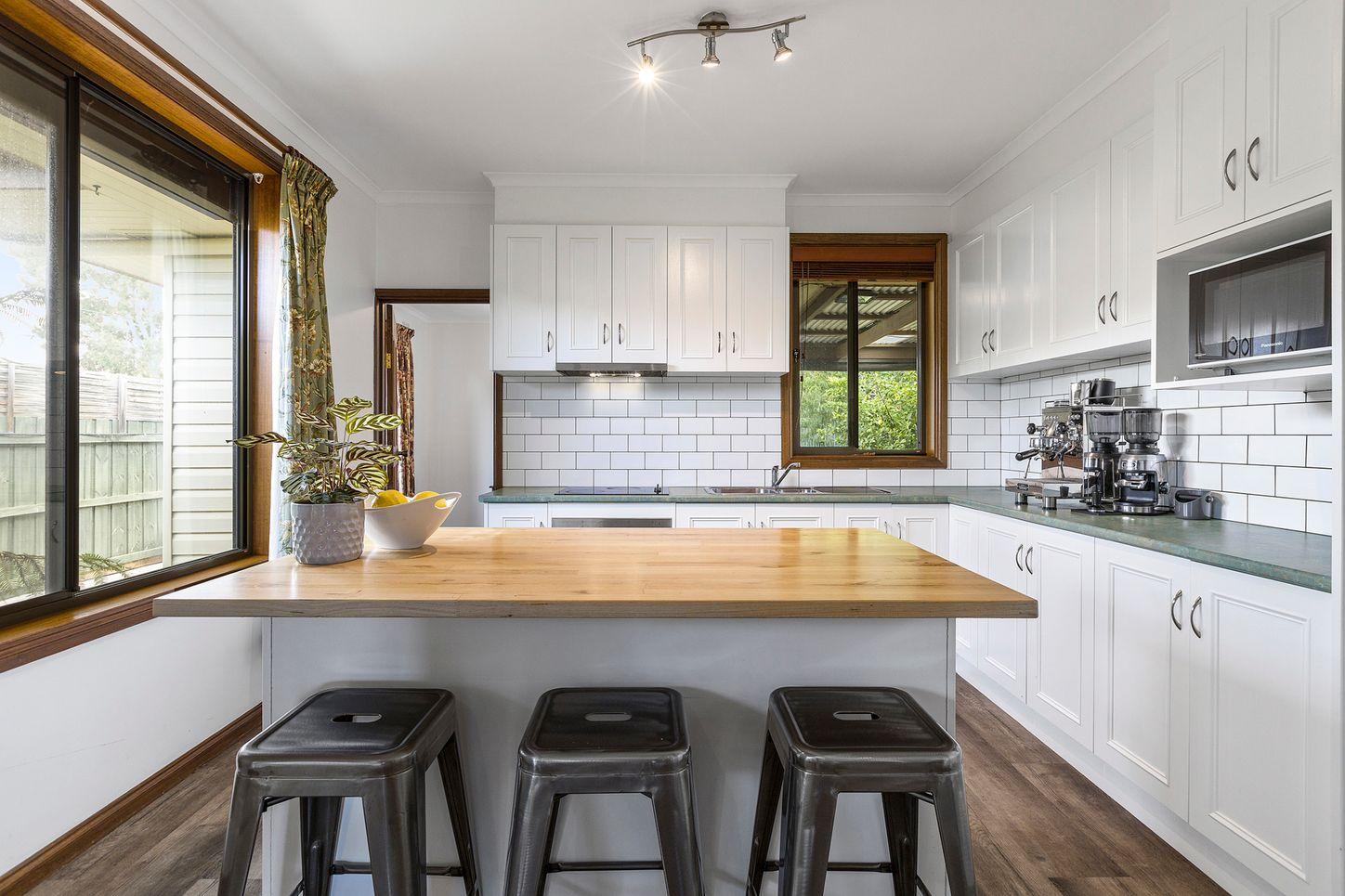 86 Bellbird Avenue, Norlane, VIC 3214 - House for Rent - harcourts.net