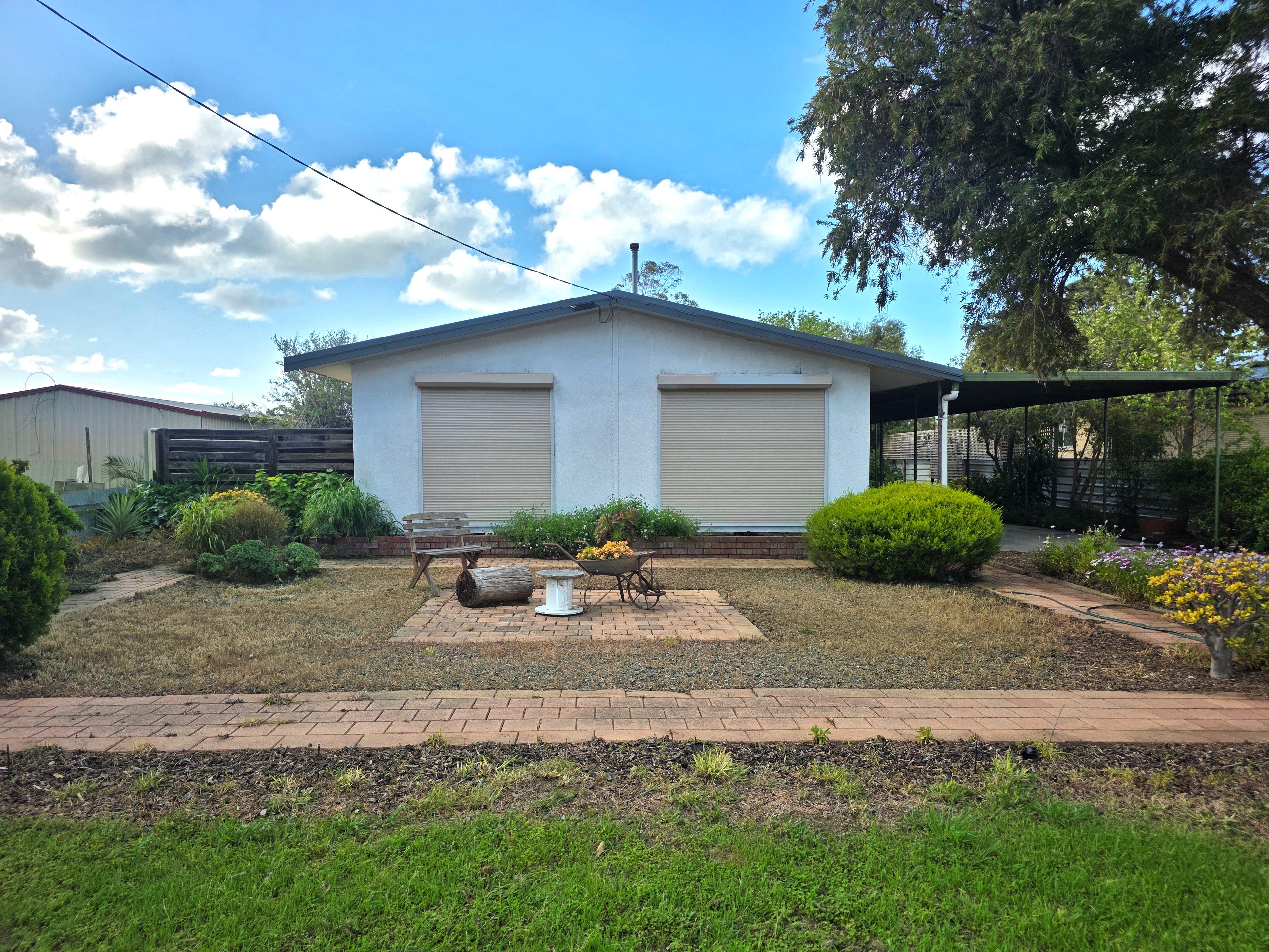 Prop-GPT: House: SA Bordertown, SA 5268 Home For Rent