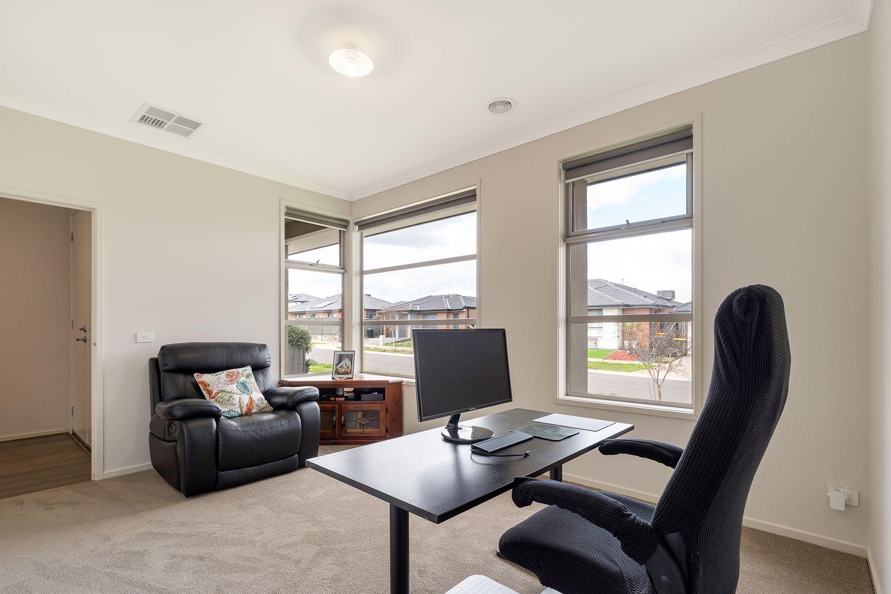 Modern Family Home in Kalkallo