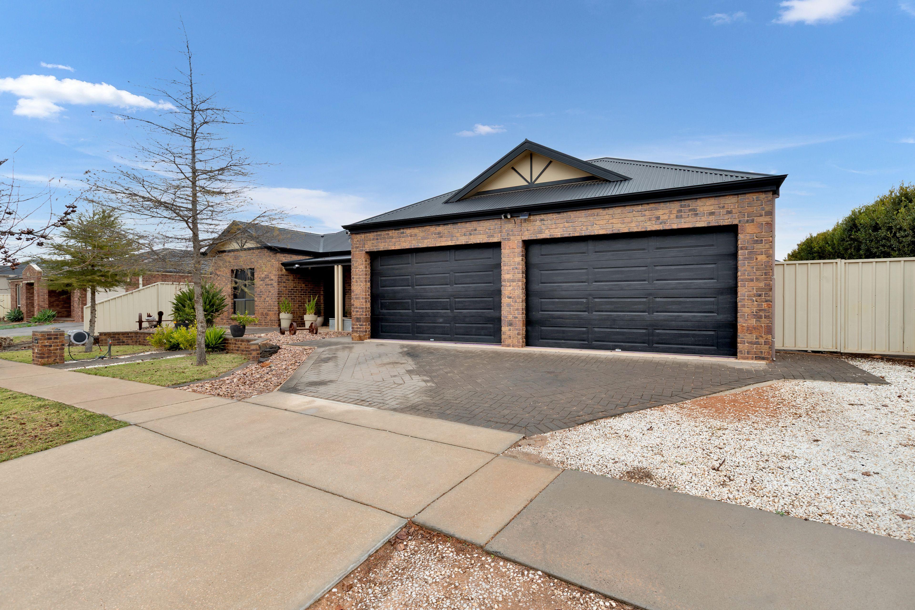 Beautiful Fully Furnished Home with Pool