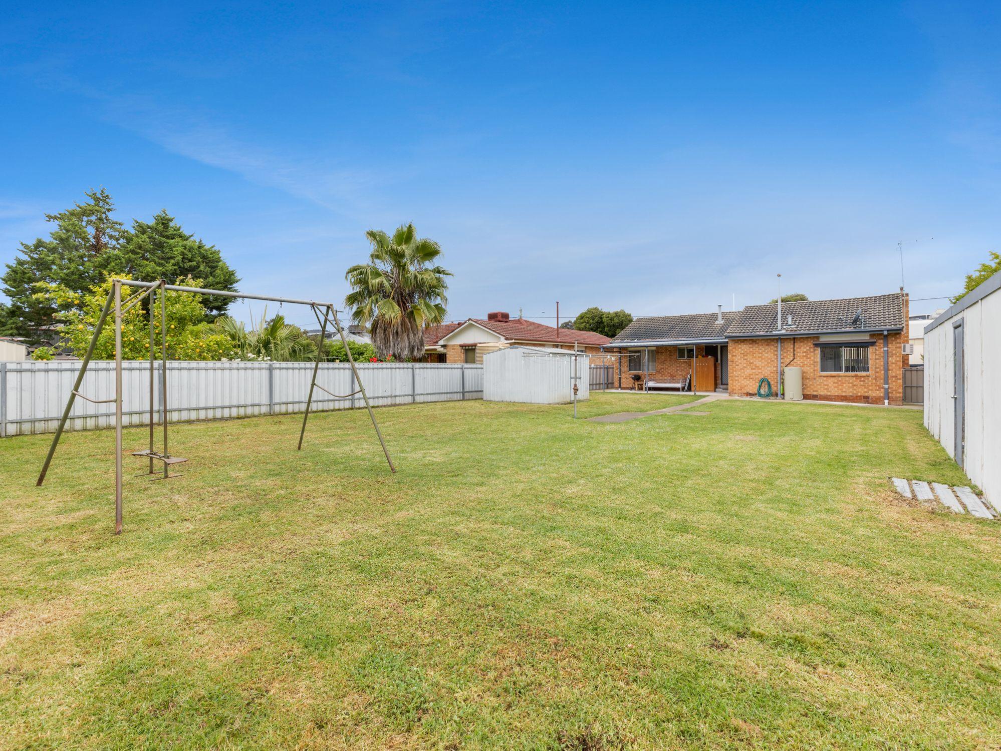 Charming Home in Prime Lavington Location