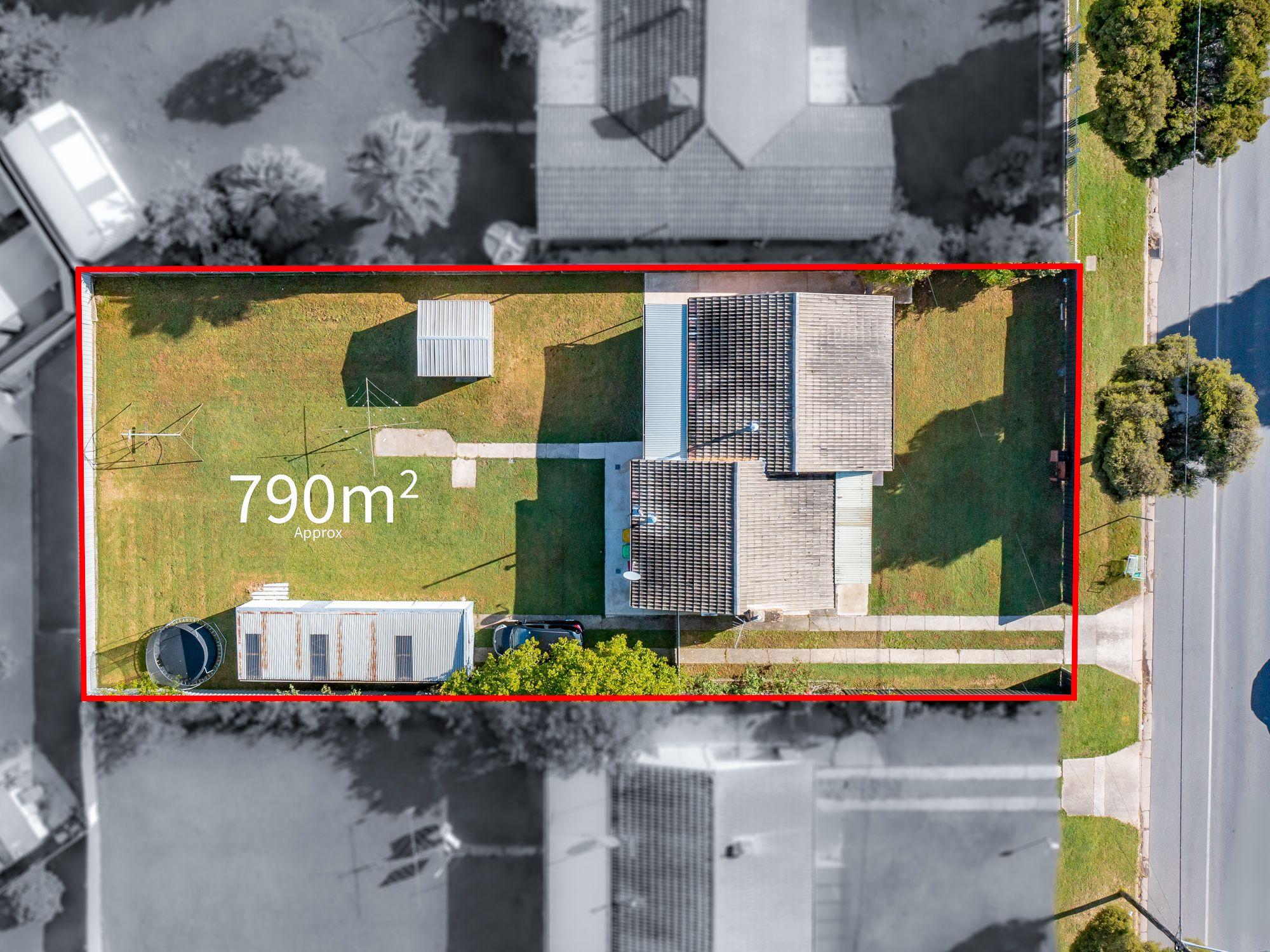 Charming Home in Prime Lavington Location