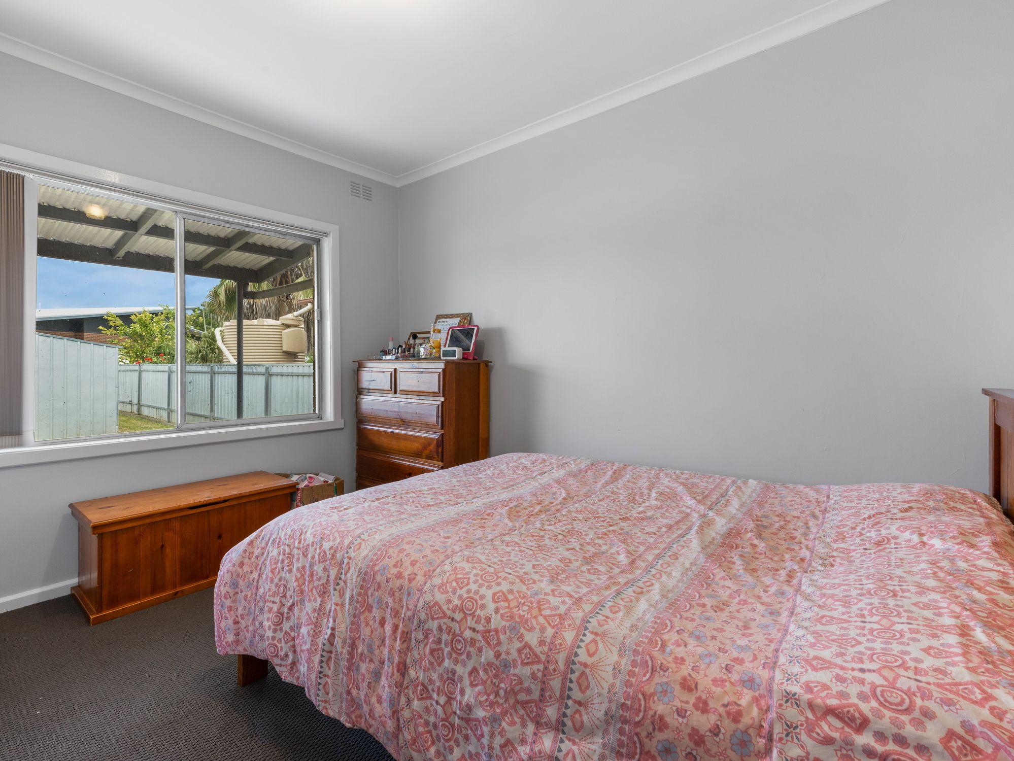 Charming Home in Prime Lavington Location