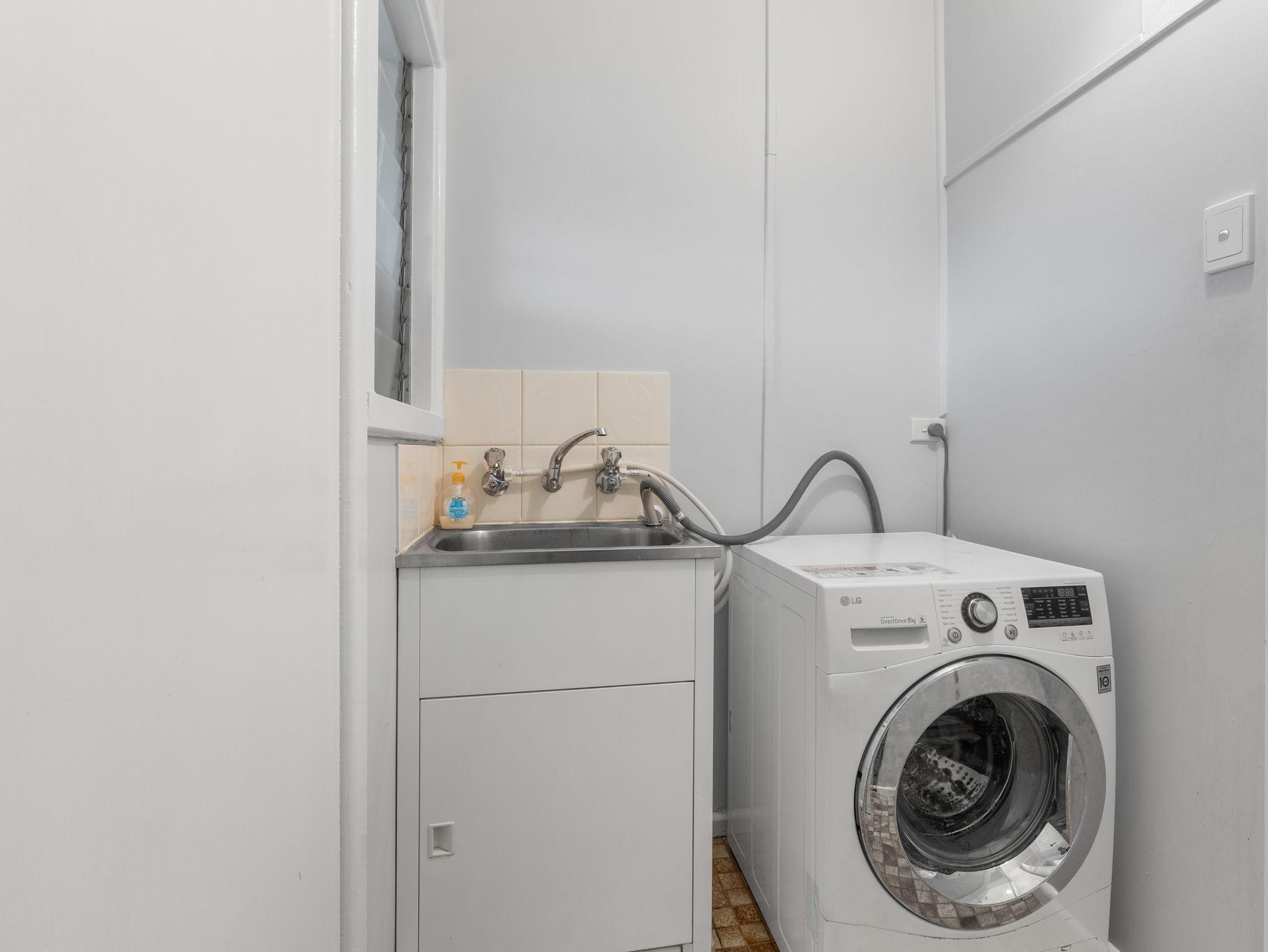 Charming Home in Prime Lavington Location