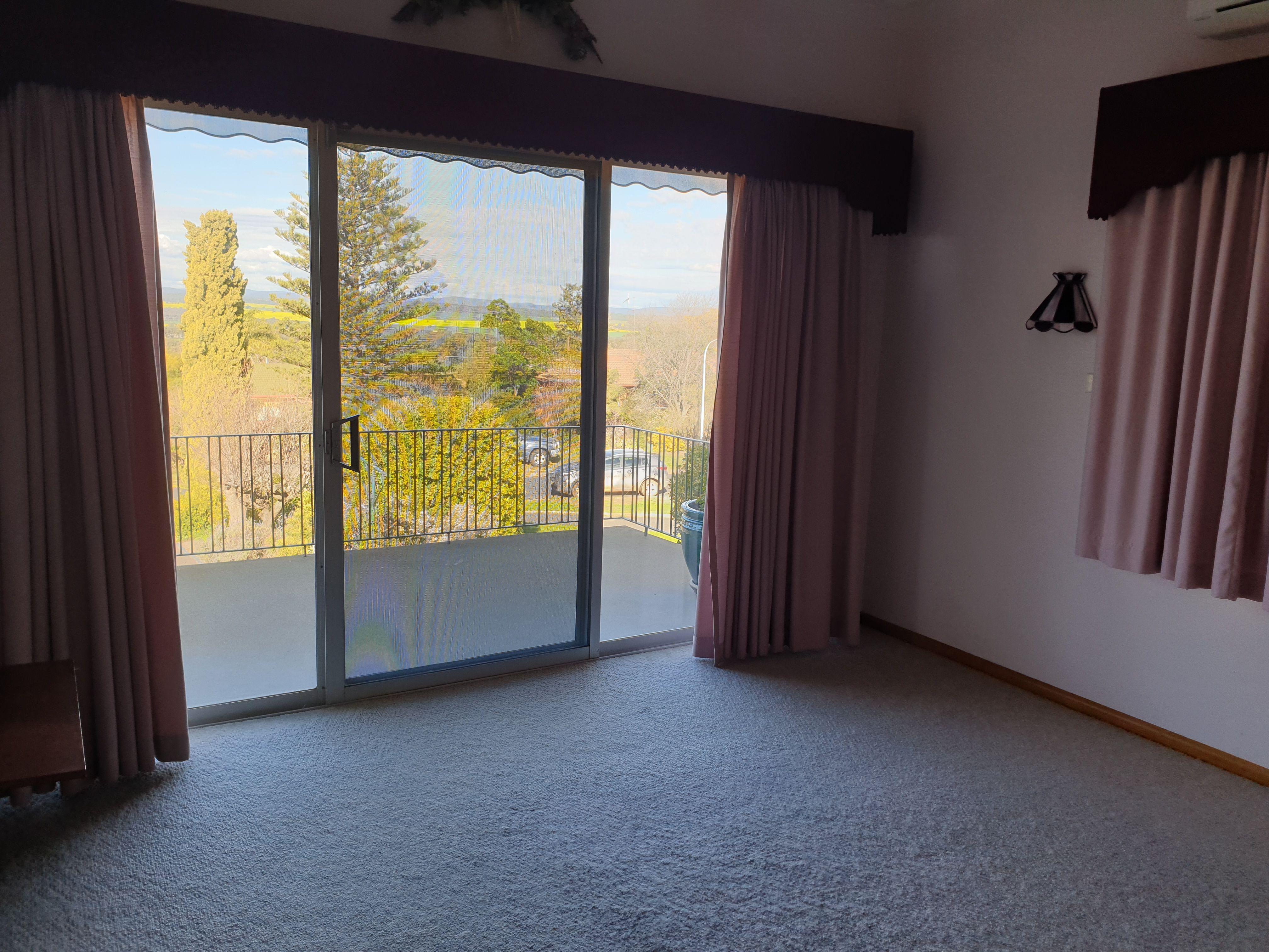 Ray White Real Estate Parkes