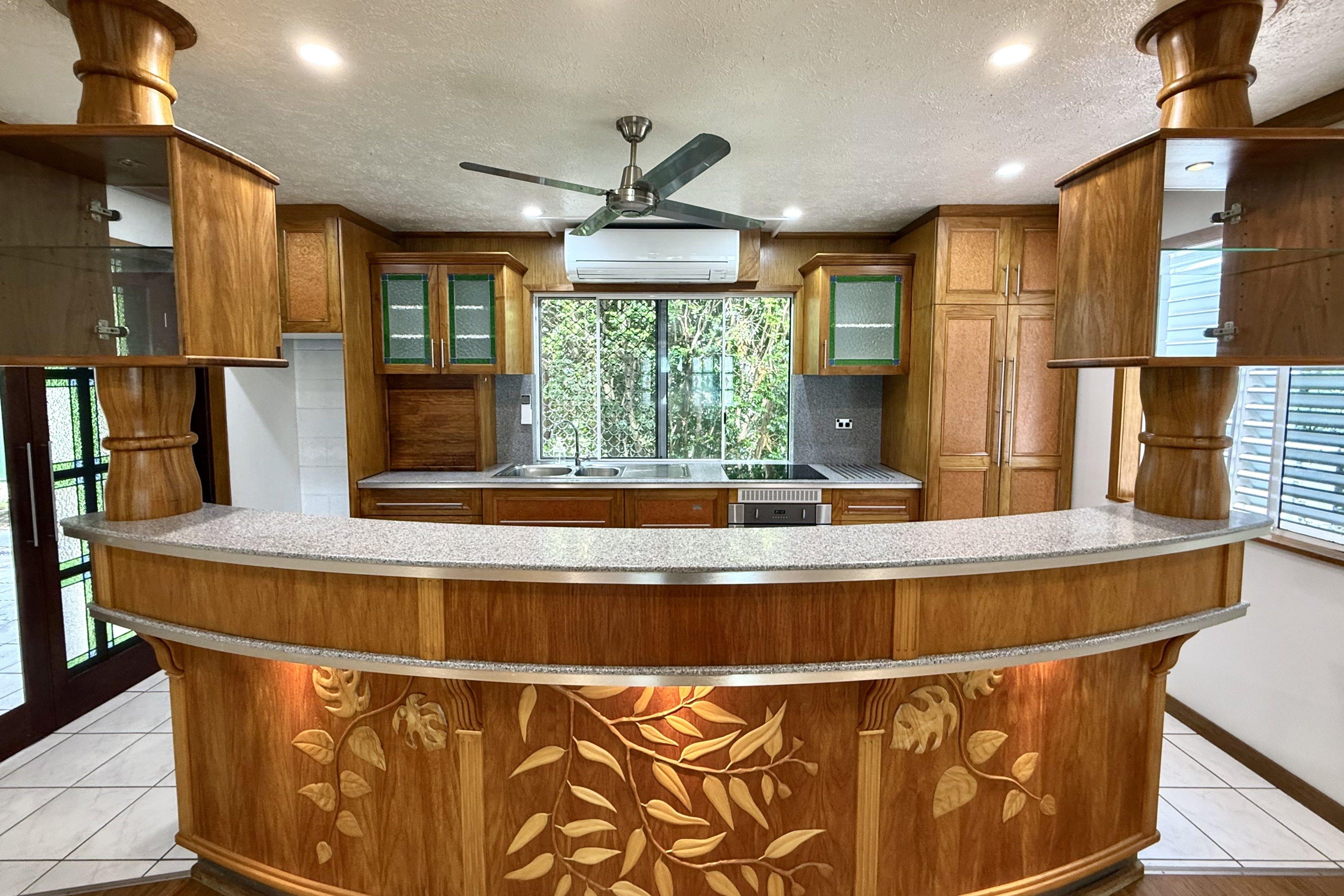 Spacious Family Home In Prime Location