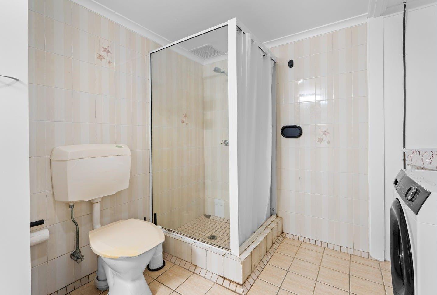 GROUND FLOOR UNFURNISHED UNIT